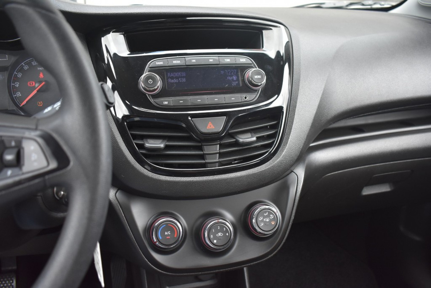 Foto van Opel Karl / Viva