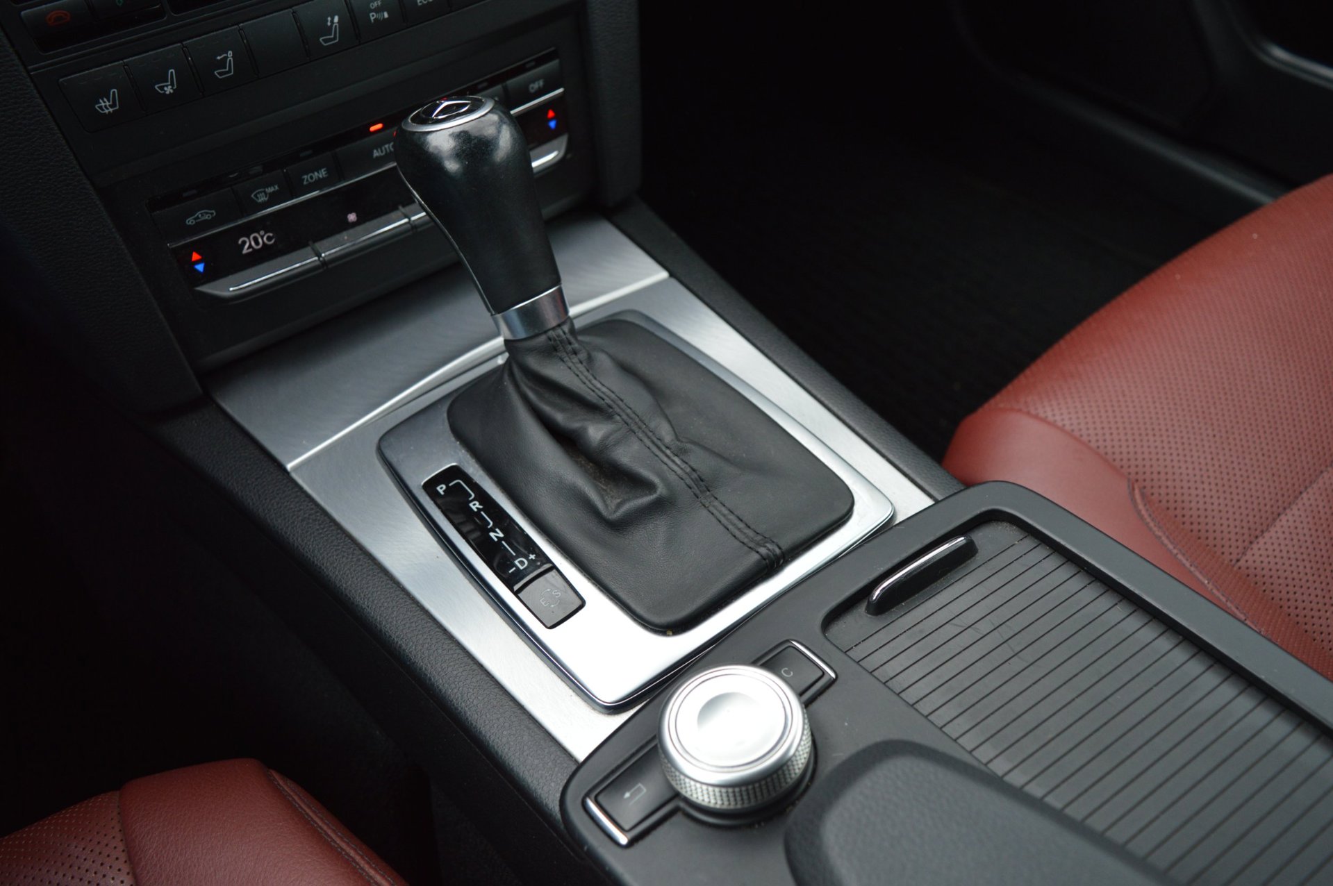 Foto van Mercedes-Benz E 350 CDI