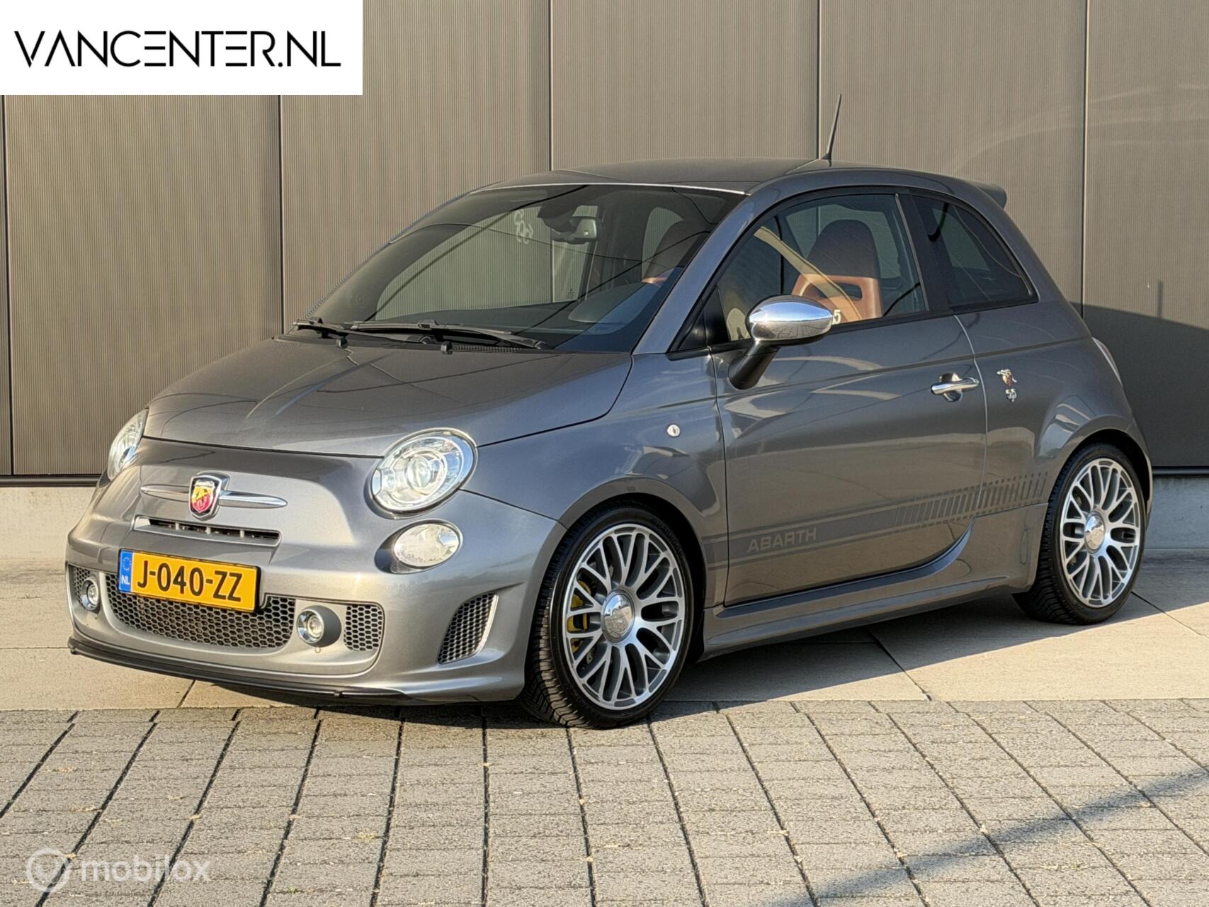 Fiat 500 Abarth 595 Abarth 1.4 T-Jet 160PK Competizione Sabelt Xenon 2013 - voorkant