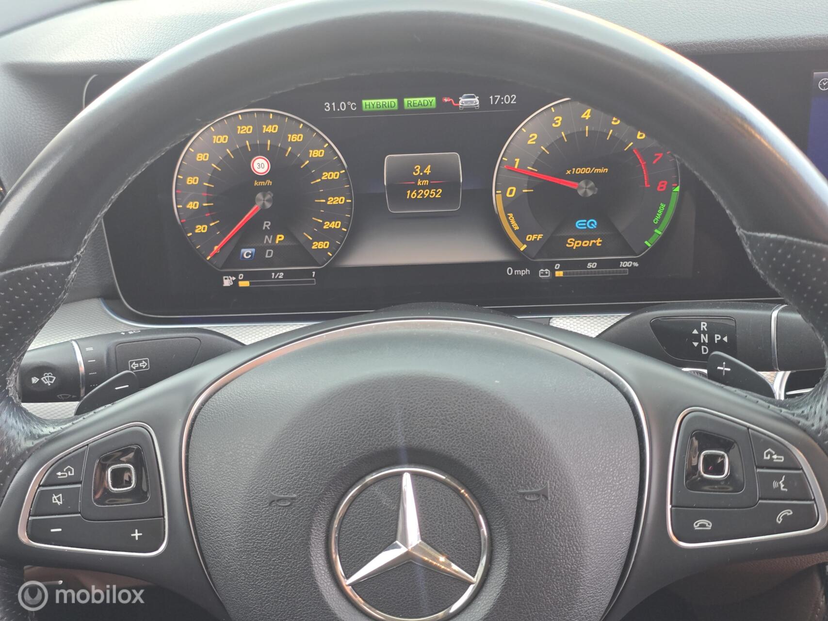 Foto van Mercedes-Benz E 350 E