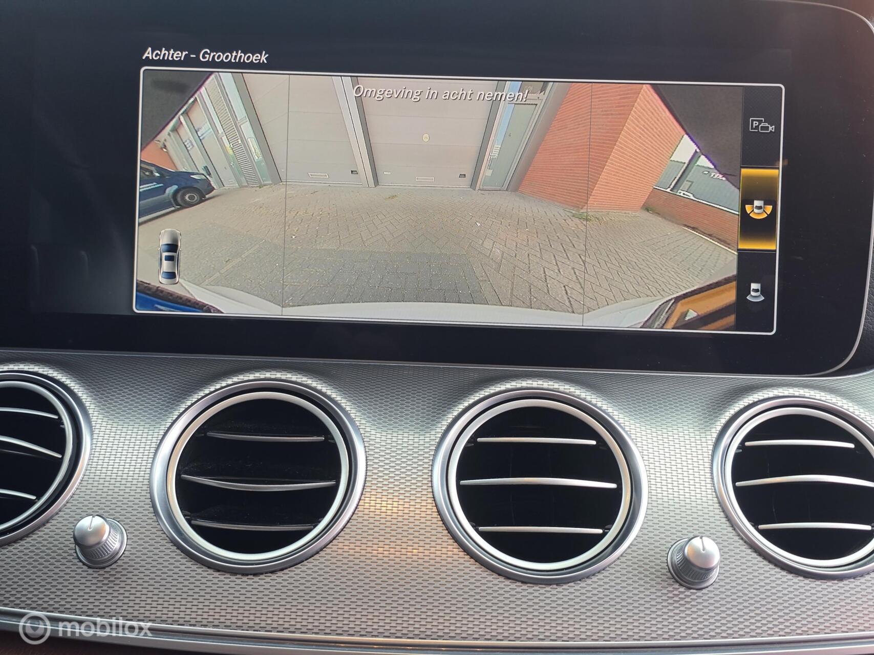 Foto van Mercedes-Benz E 350 E