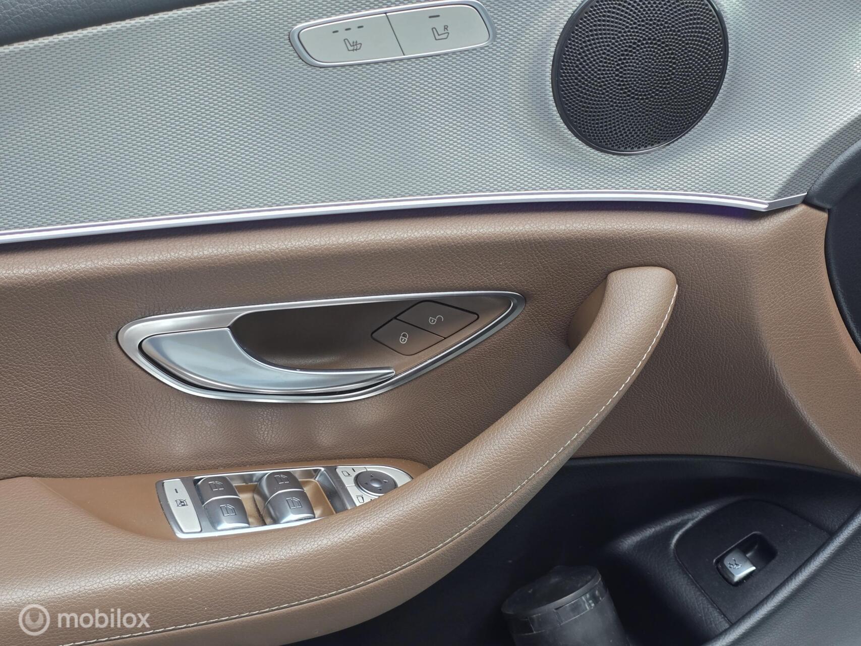 Foto van Mercedes-Benz E 350 E