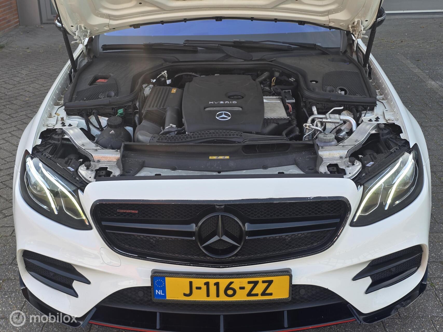 Foto van Mercedes-Benz E 350 E