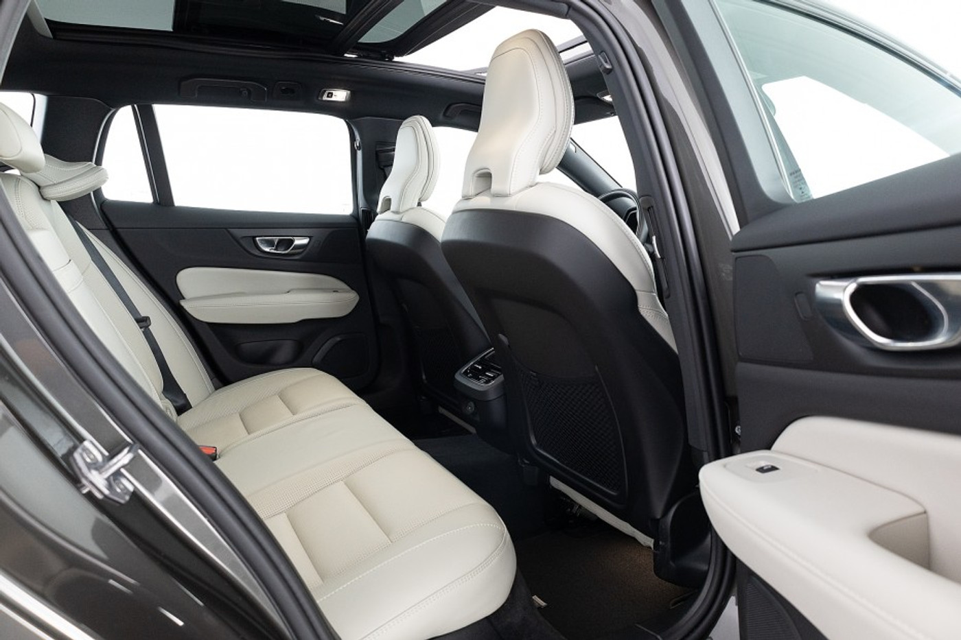 Foto van Volvo V60 Cross Country