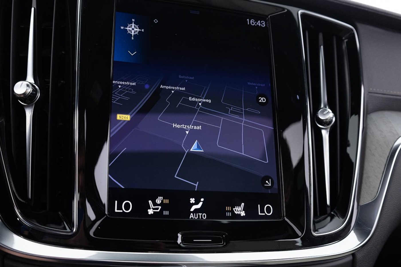 Foto van Volvo V60 Cross Country