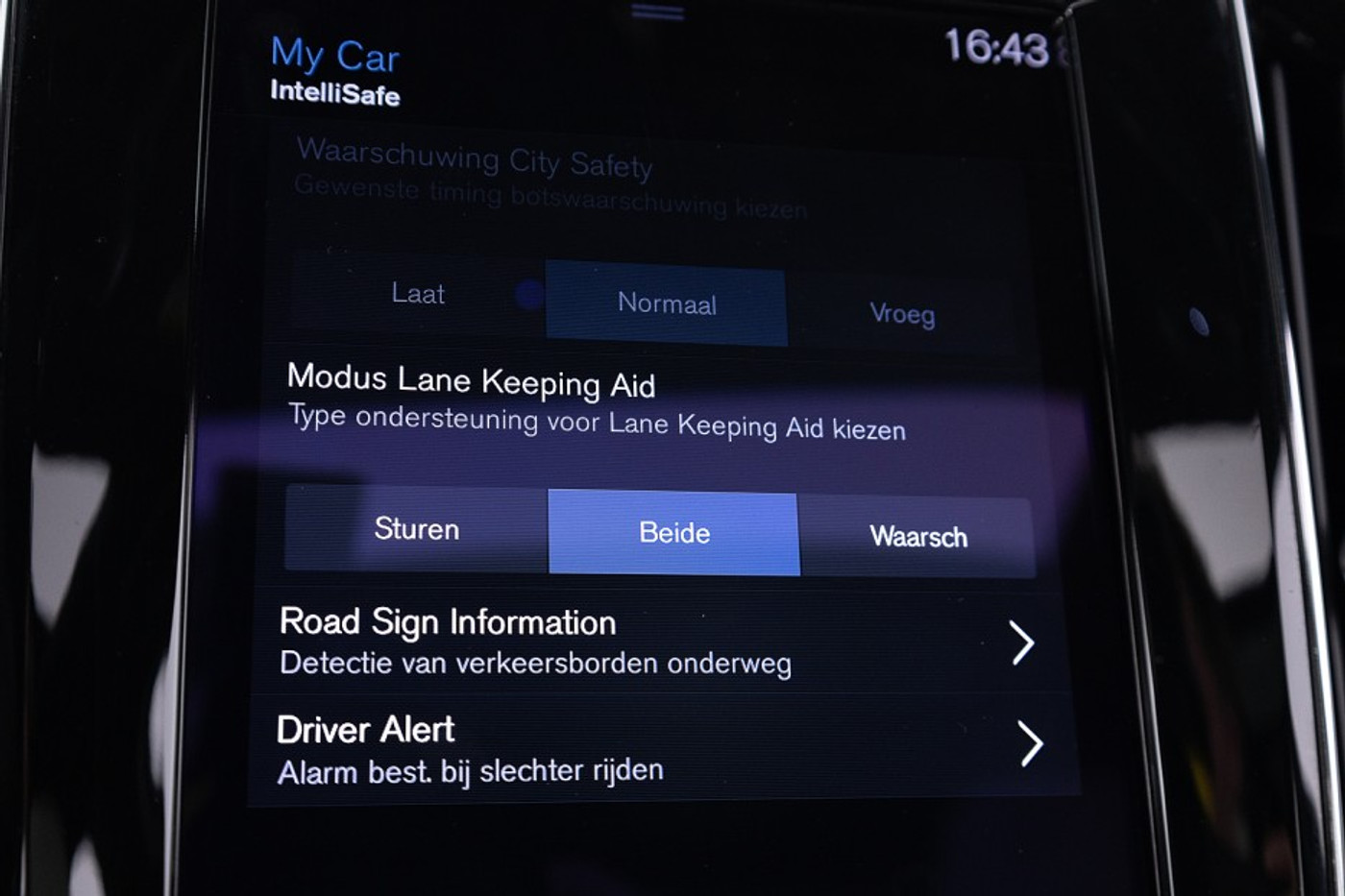 Foto van Volvo V60 Cross Country