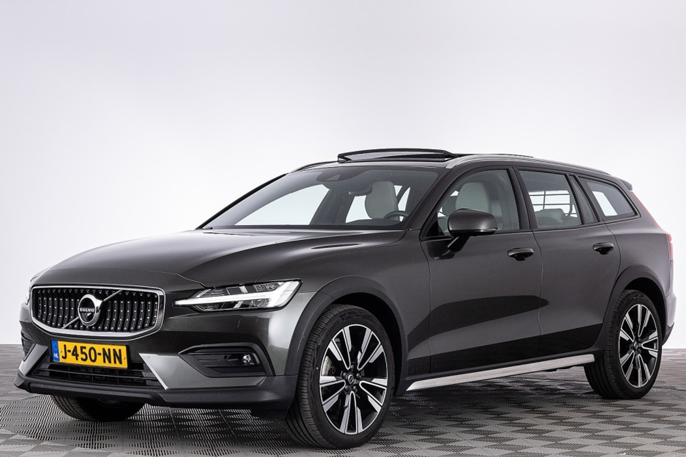 Foto van Volvo V60 Cross Country