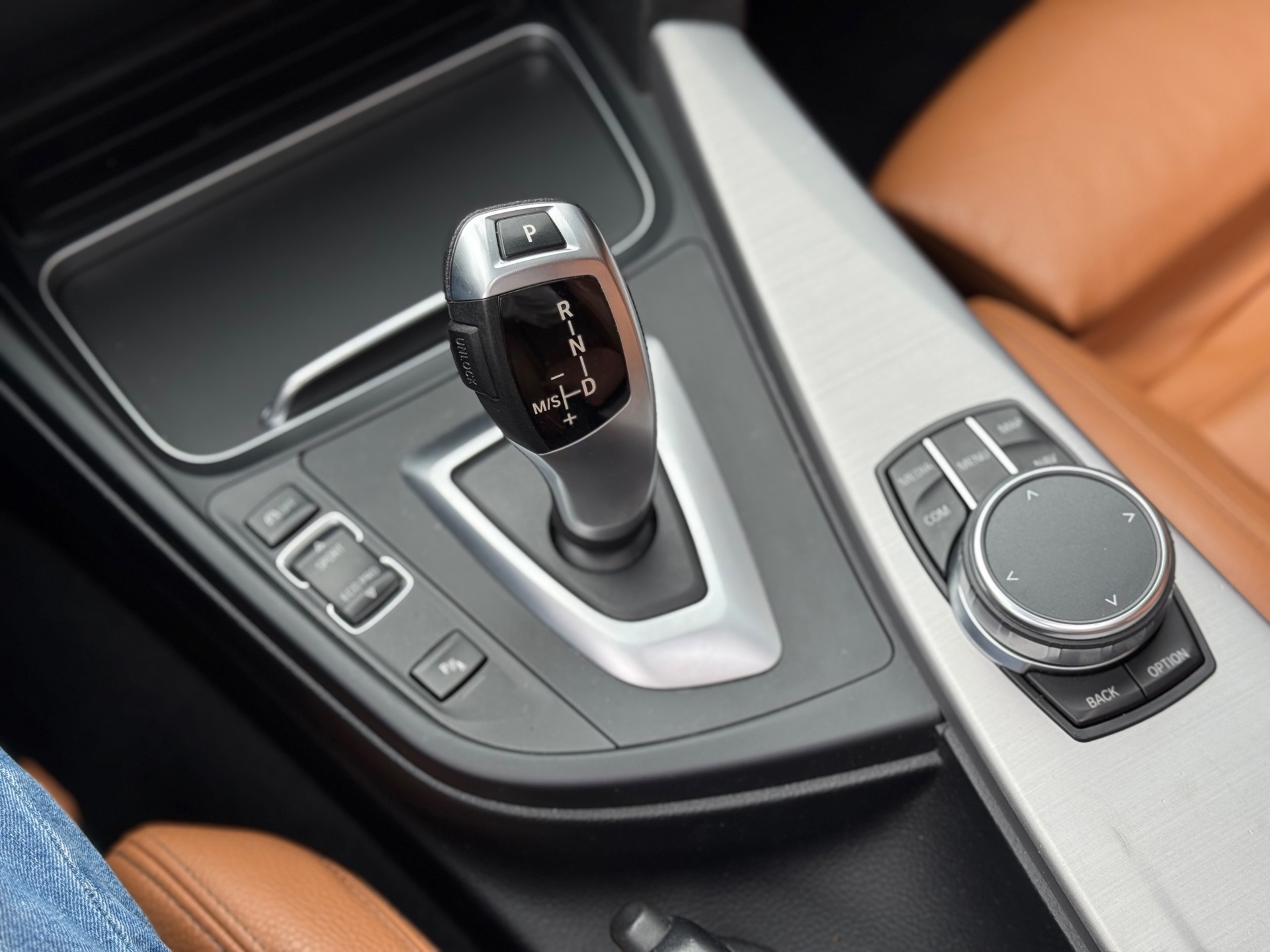 Foto van BMW 318i