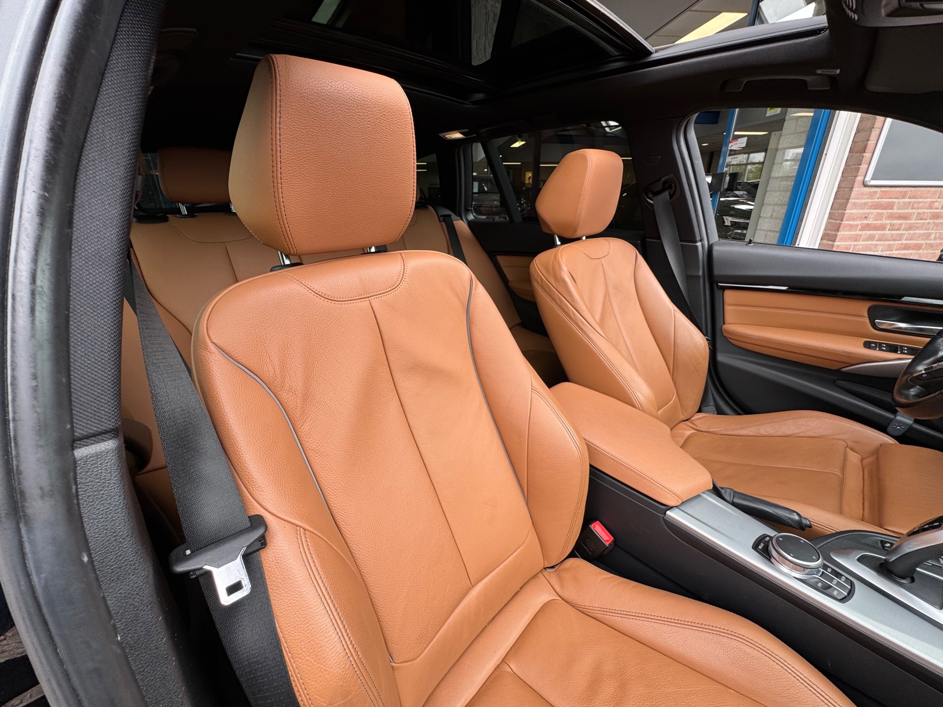 Foto van BMW 318i