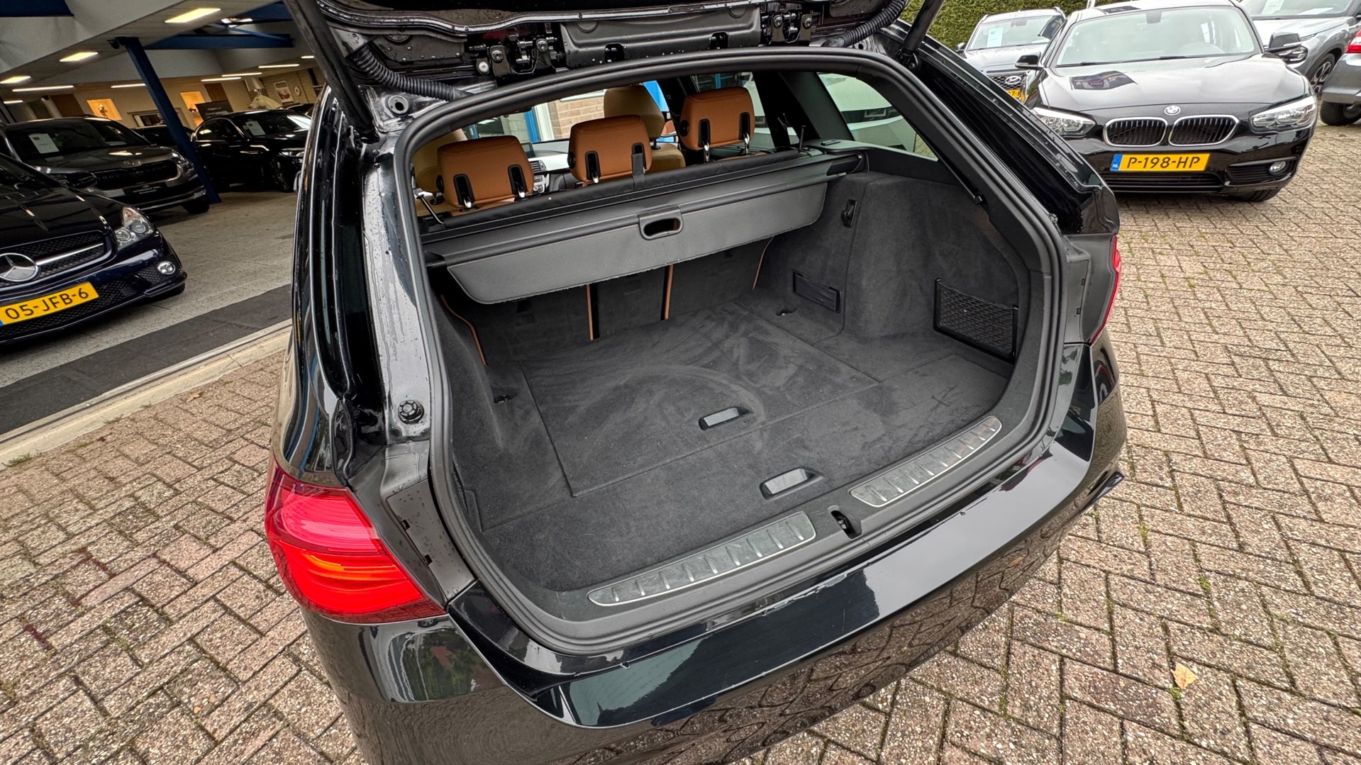 Foto van BMW 318i