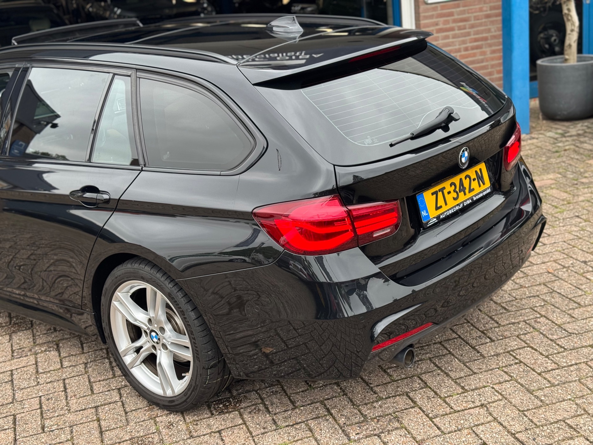 Foto van BMW 318i