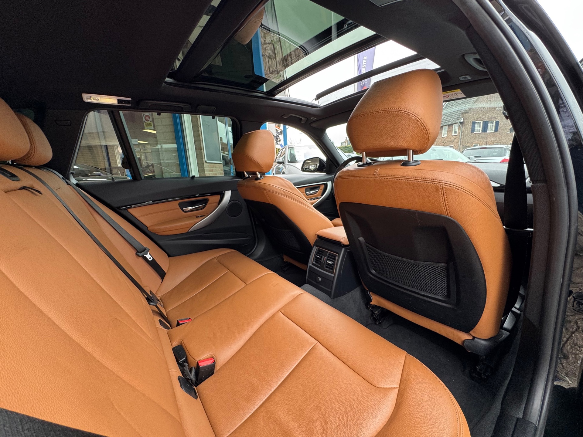Foto van BMW 318i
