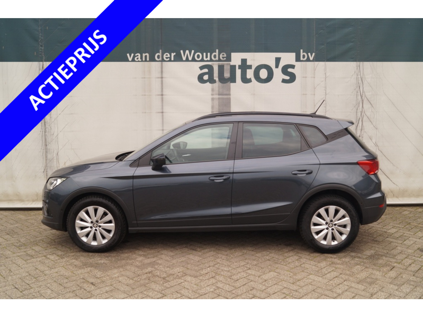 Seat Arona 1.0 TSI Style Business Intense -ECC-NAVI-CAM-PDC-ACC- 2020 - voorkant