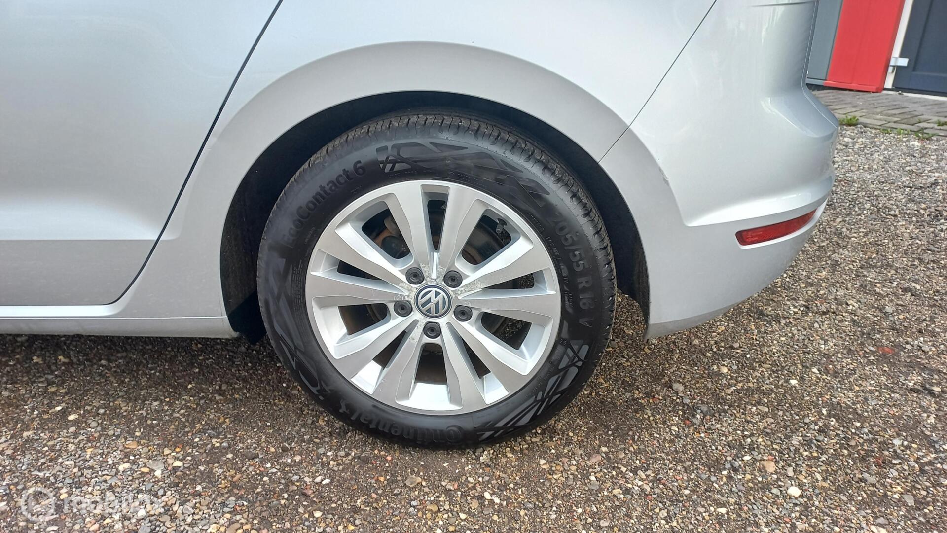 Foto van Volkswagen Golf Sportsvan