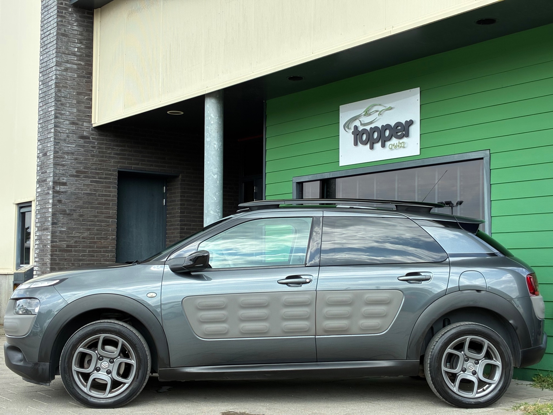 Foto van Citroen C4 Cactus