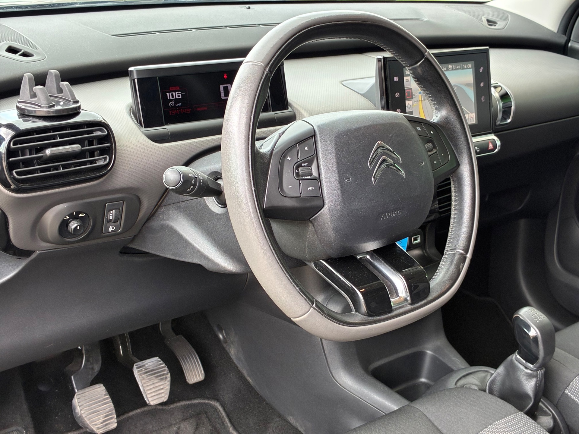 Foto van Citroen C4 Cactus