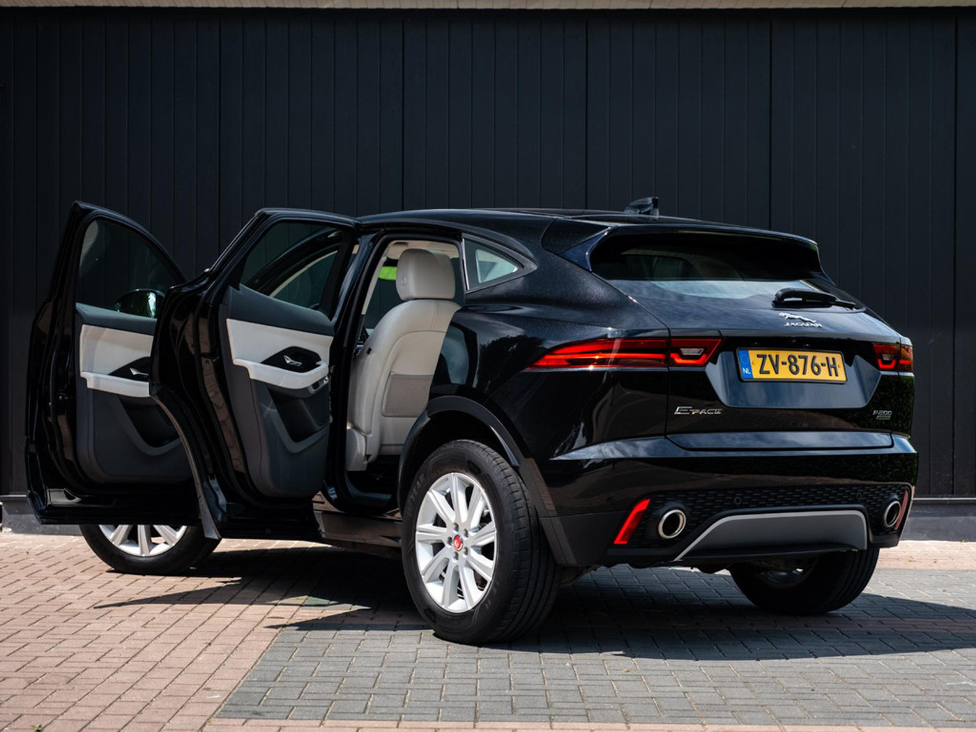 Foto van Jaguar Jaguar E-pace