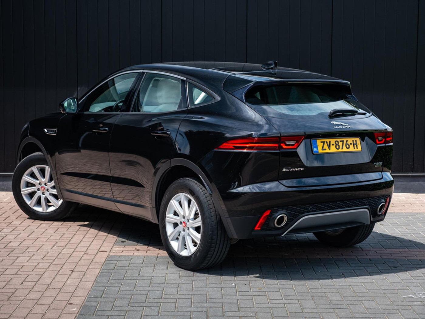 Foto van Jaguar Jaguar E-pace