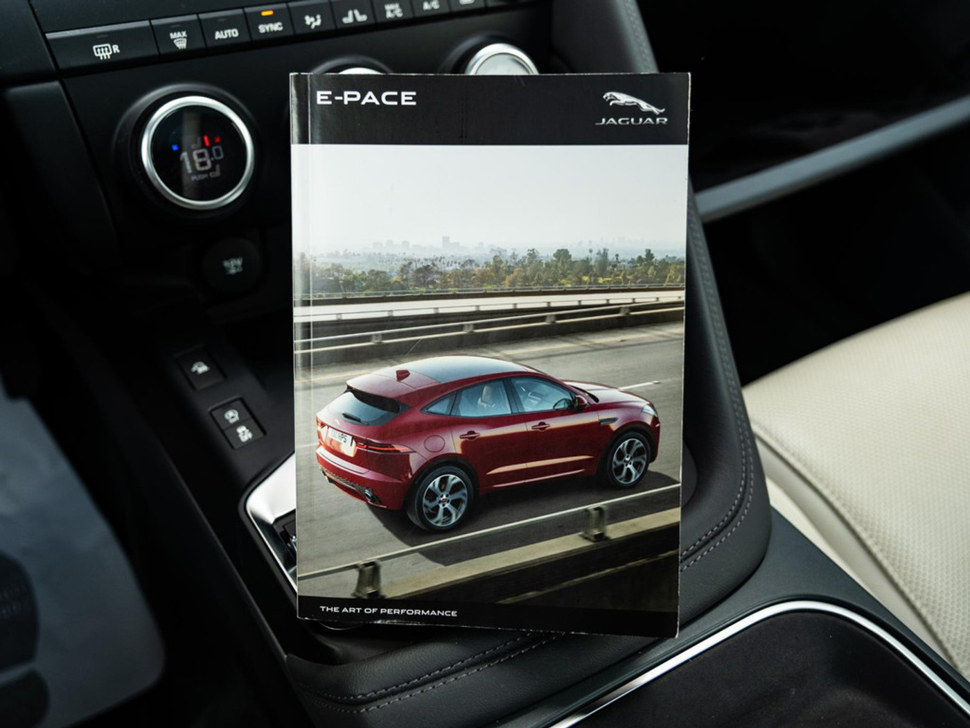 Foto van Jaguar Jaguar E-pace