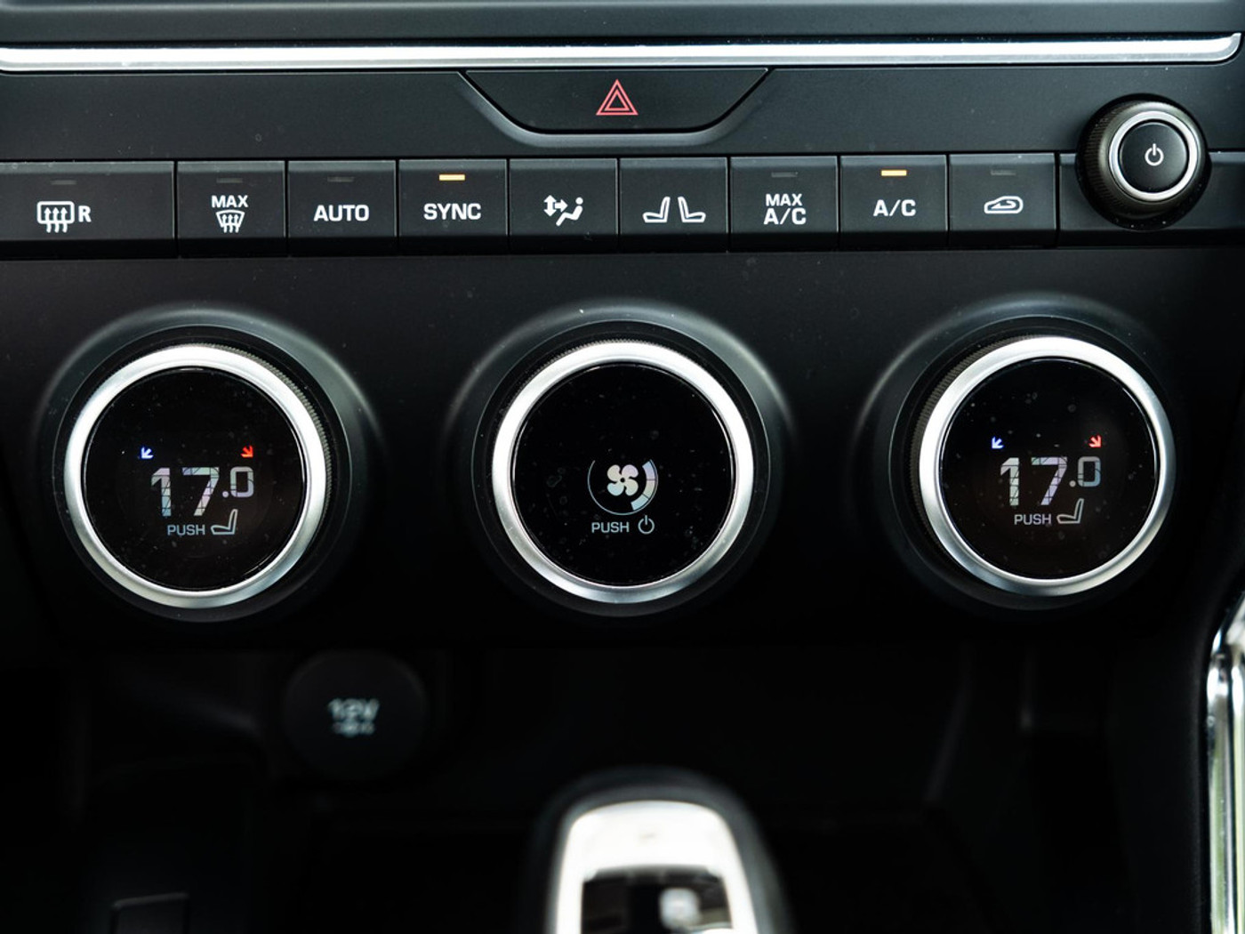 Foto van Jaguar Jaguar E-pace