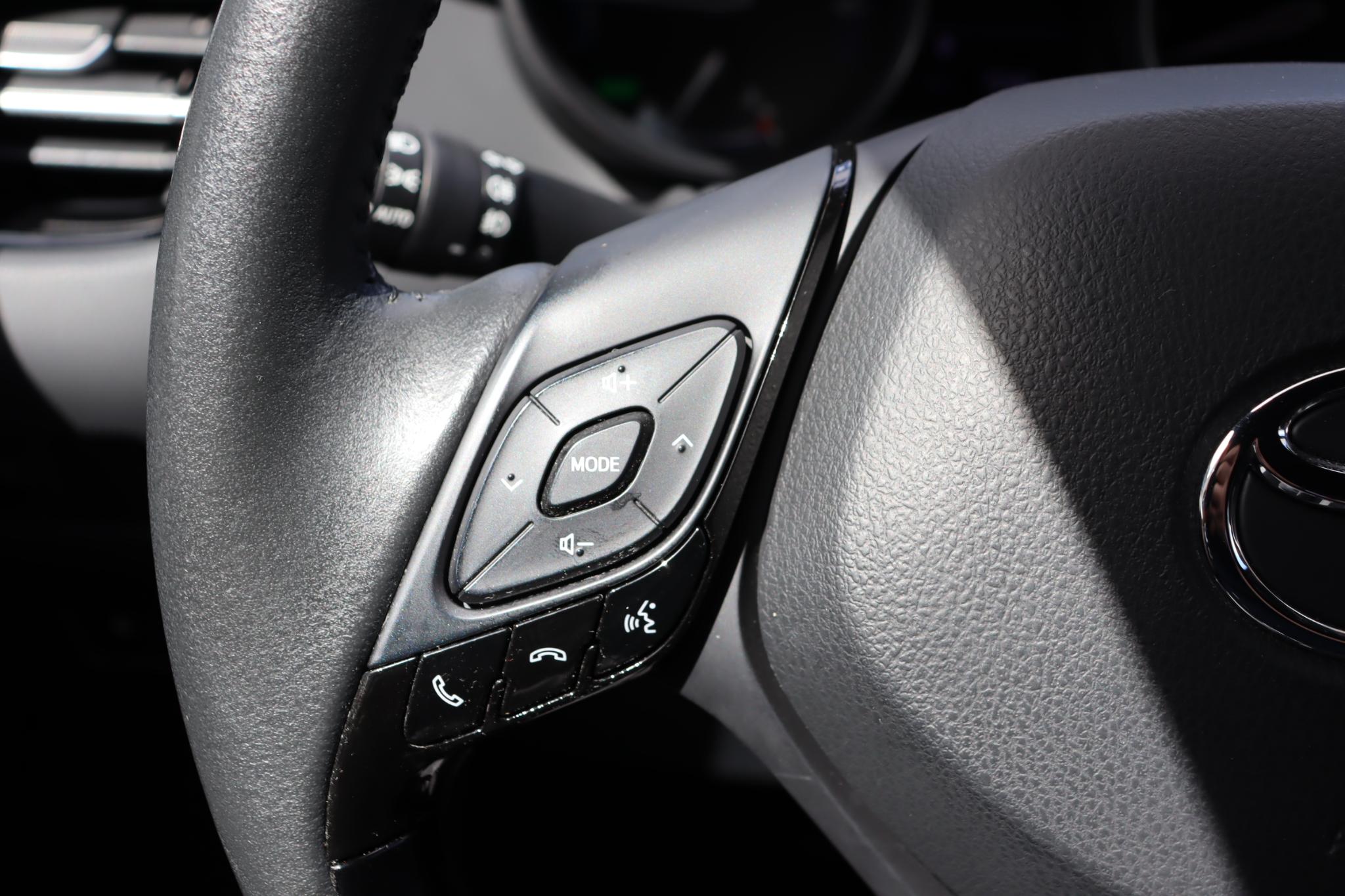 Foto van Toyota Toyota C-hr