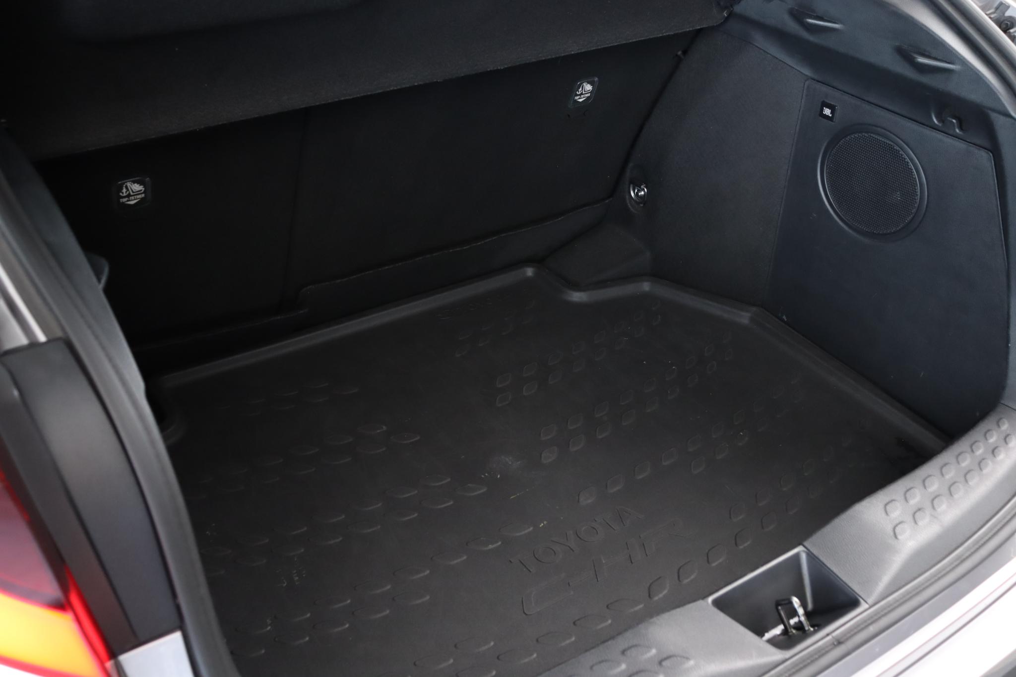Foto van Toyota Toyota C-hr