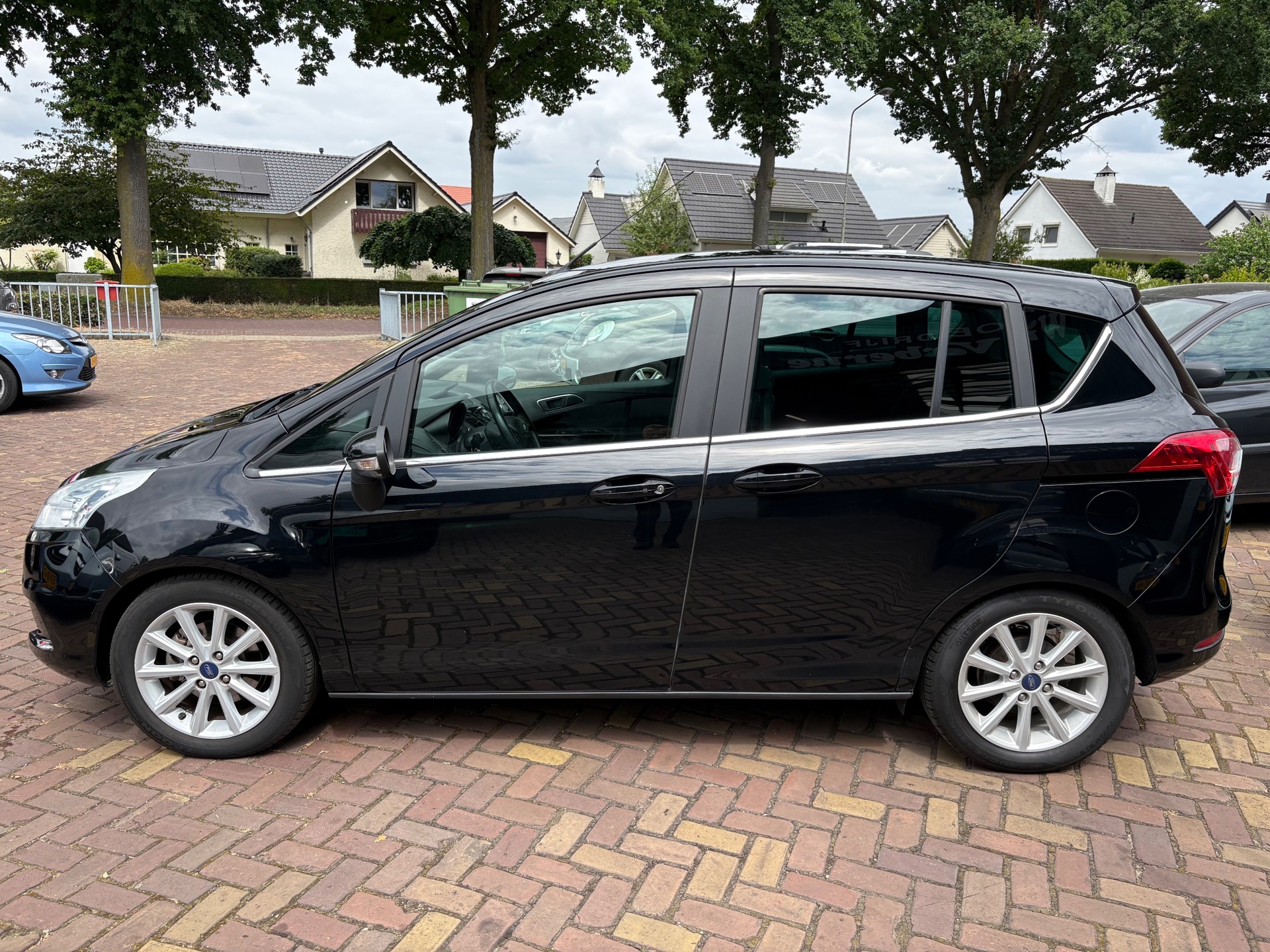 Foto van Ford B-max