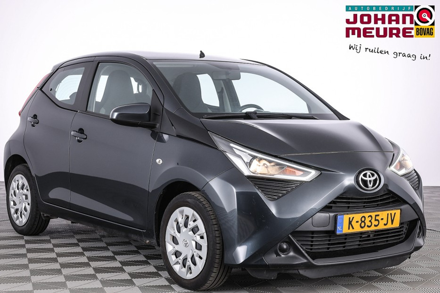 Toyota Aygo 1.0 VVT-i x-play 2021 - voorkant