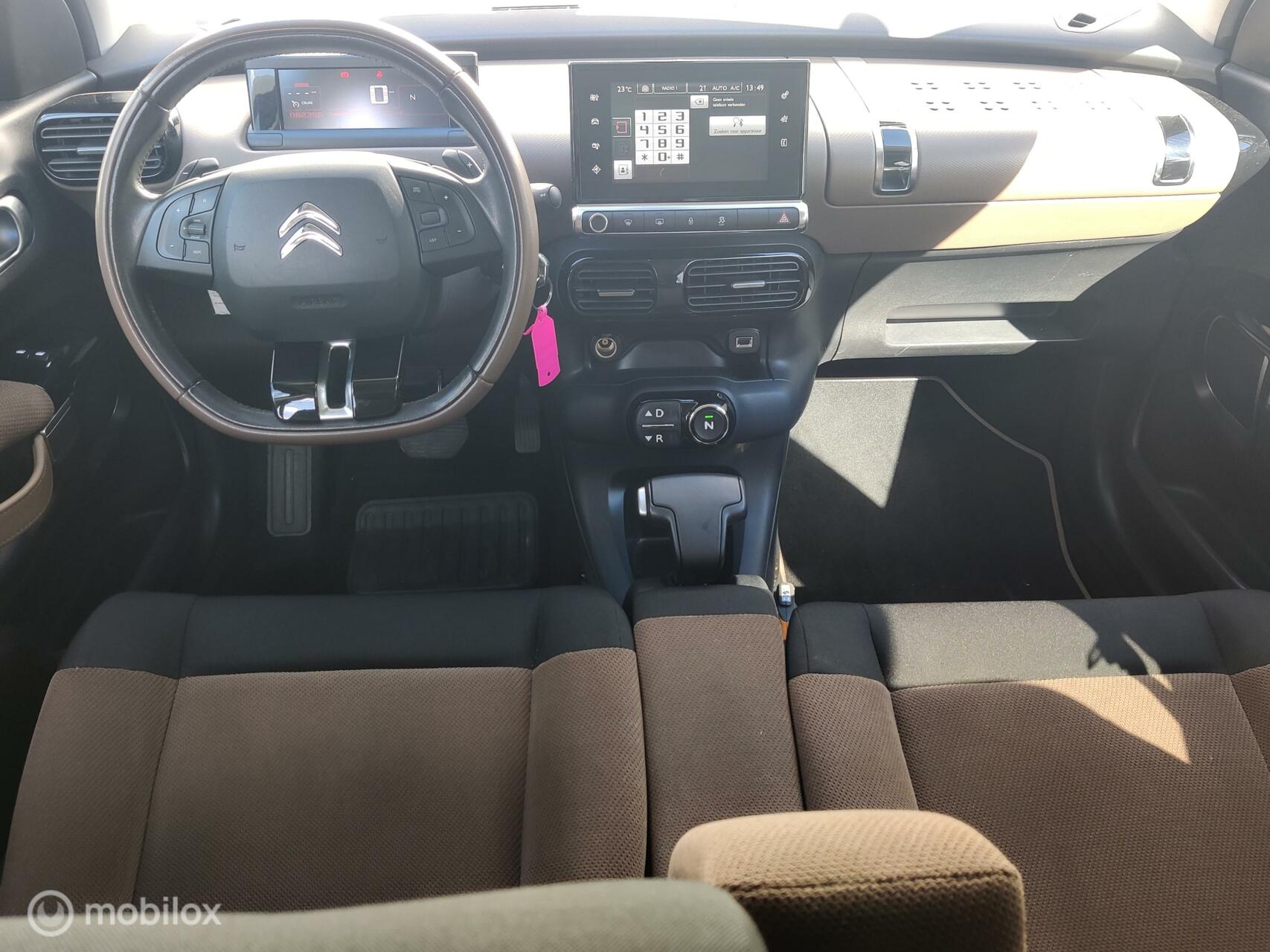 Foto van Citroen C4 Cactus
