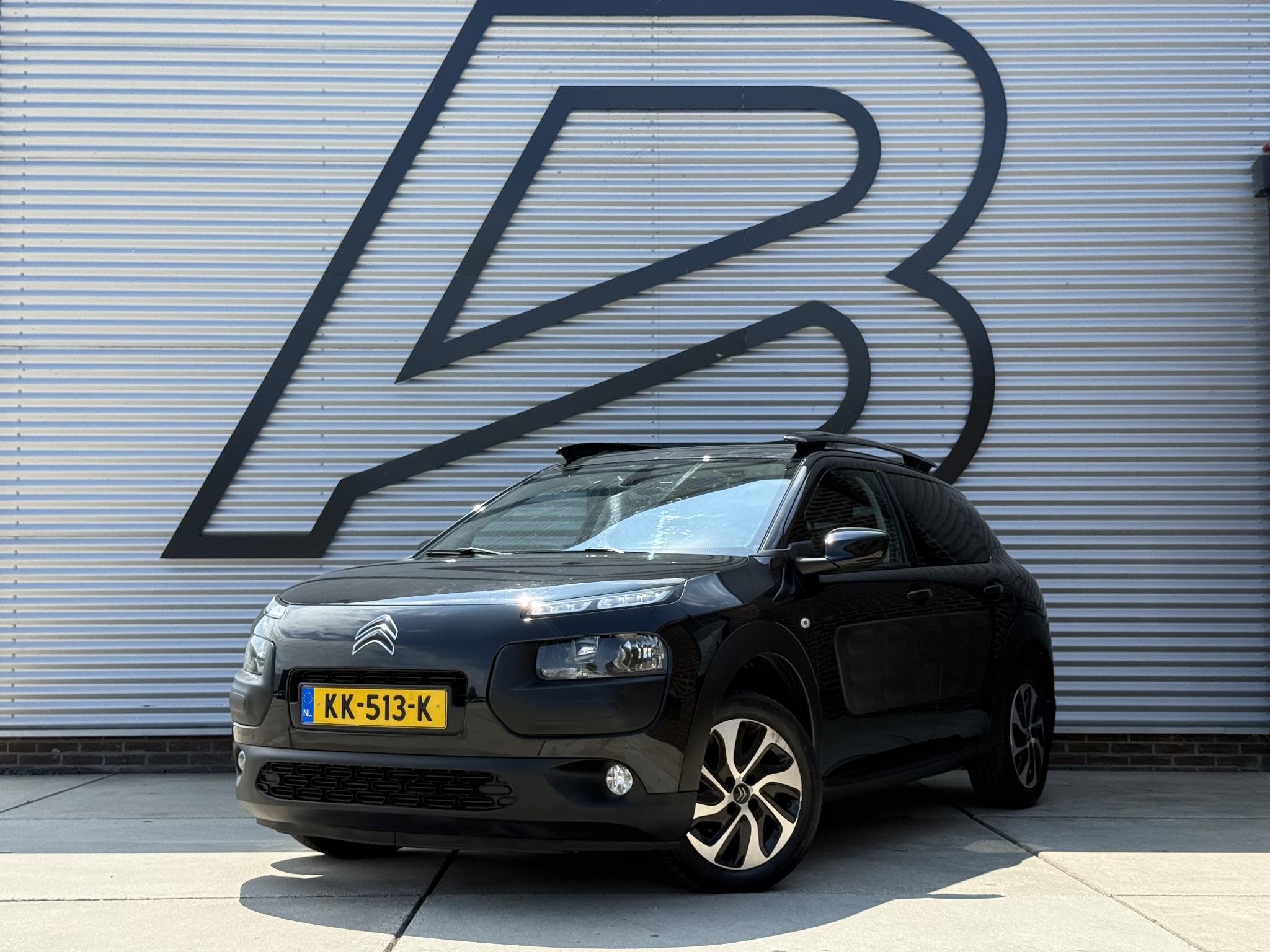 Citroen C4 Cactus 1.2 PureTech Shine 2016 - voorkant
