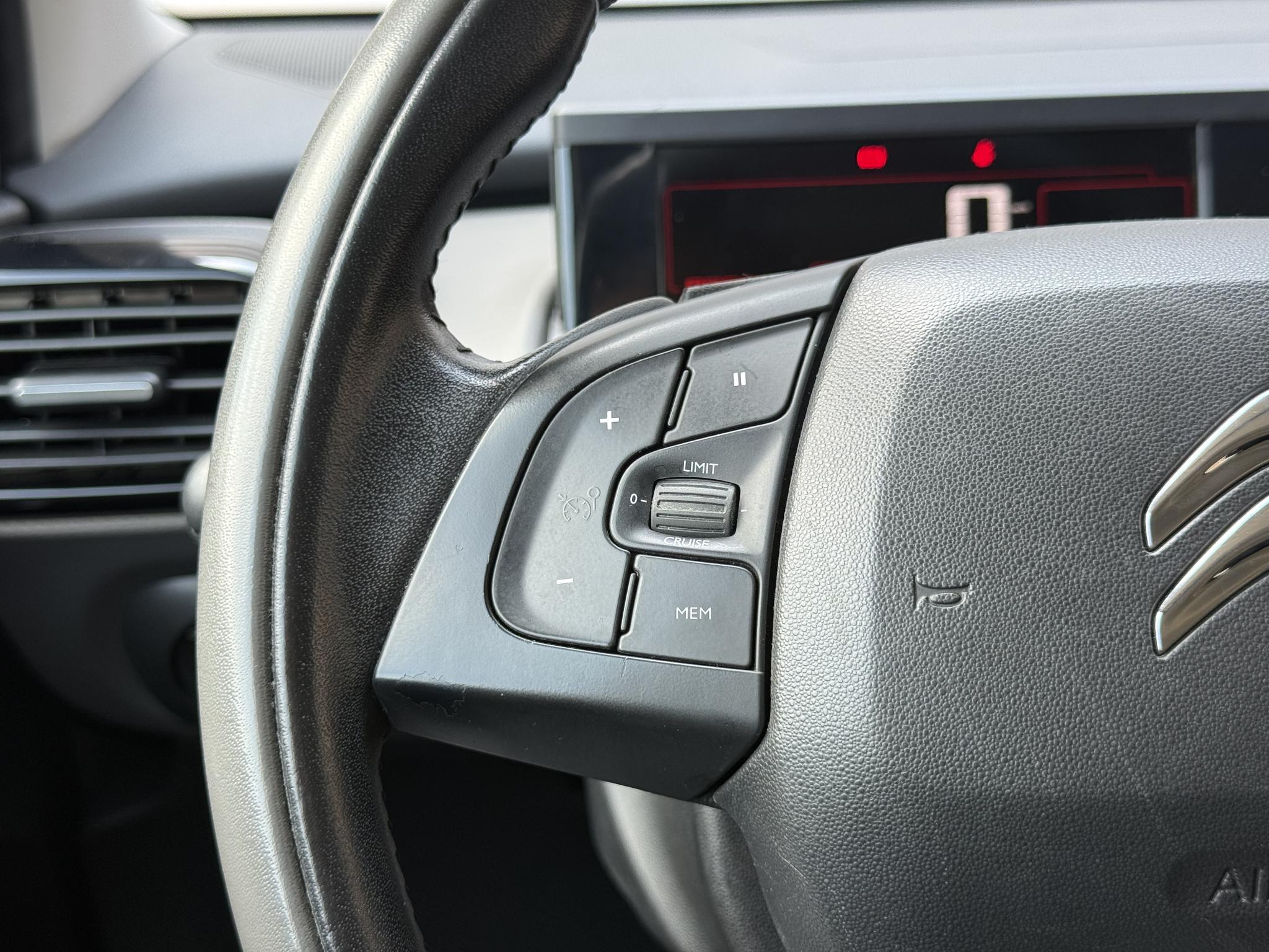 Foto van Citroen C4 Cactus