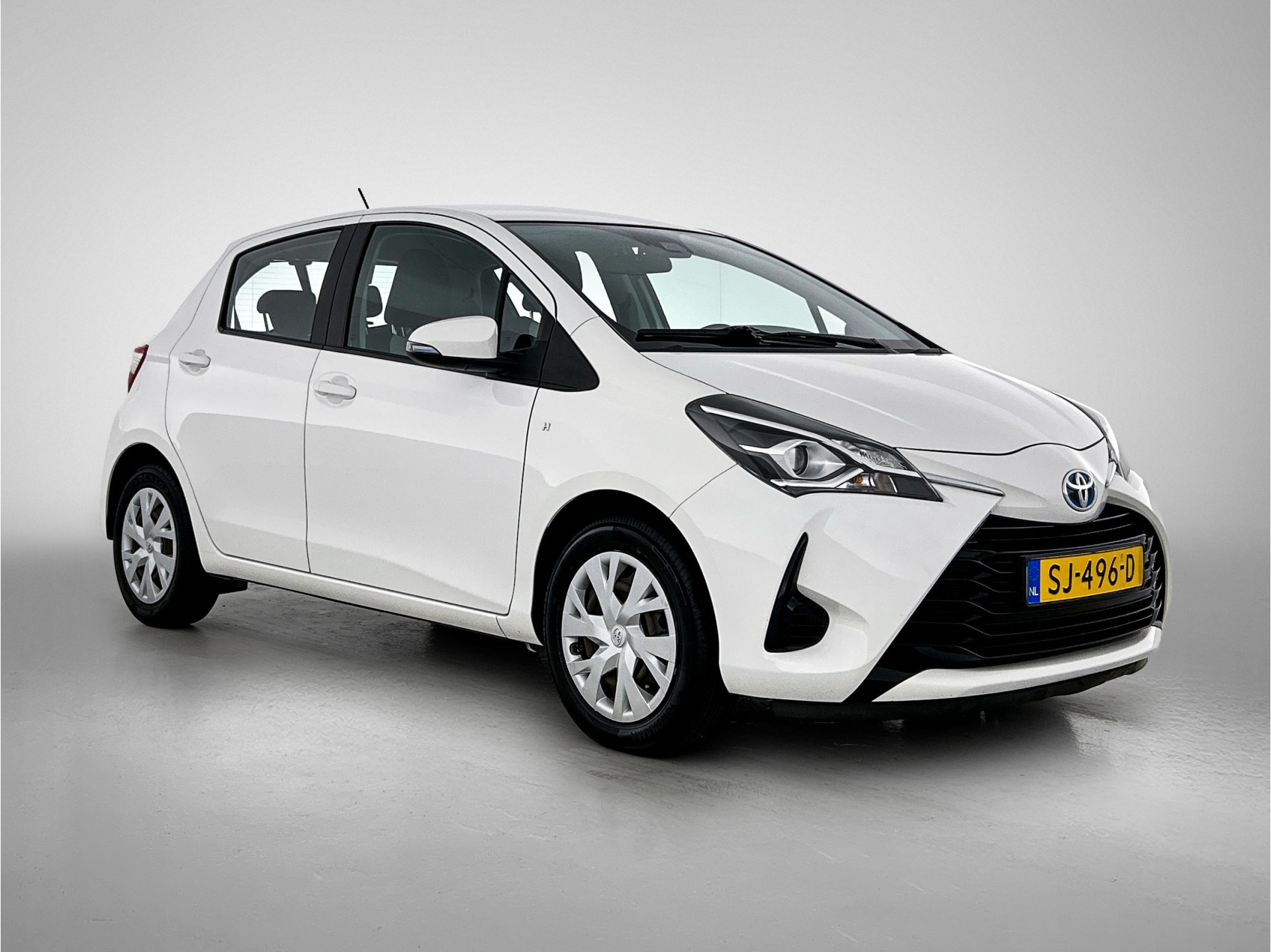 Foto van Toyota Toyota Yaris Hybrid