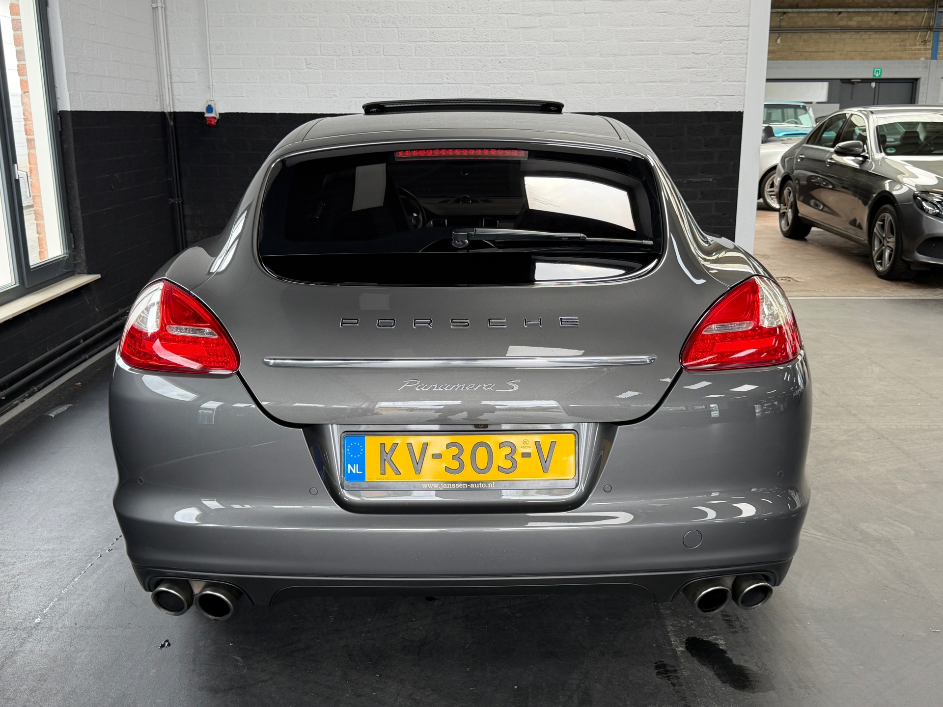 Foto van Porsche Panamera S Hybrid