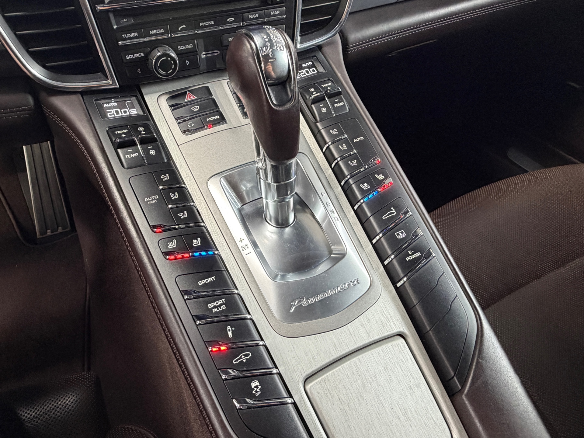 Foto van Porsche Panamera S Hybrid