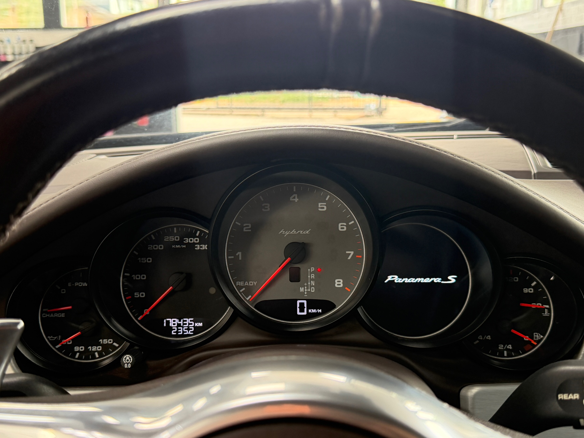 Foto van Porsche Panamera S Hybrid