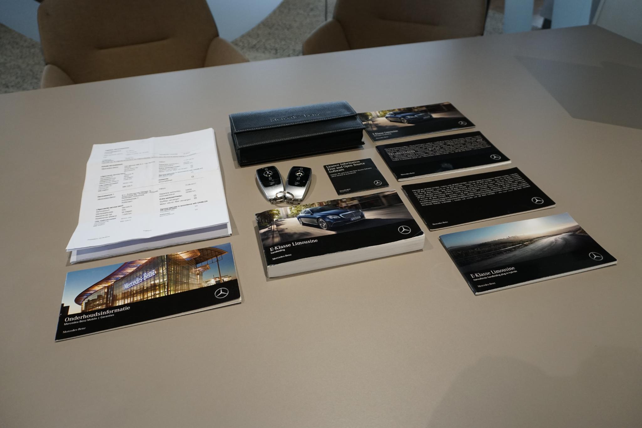 Foto van Mercedes-Benz E 350 E
