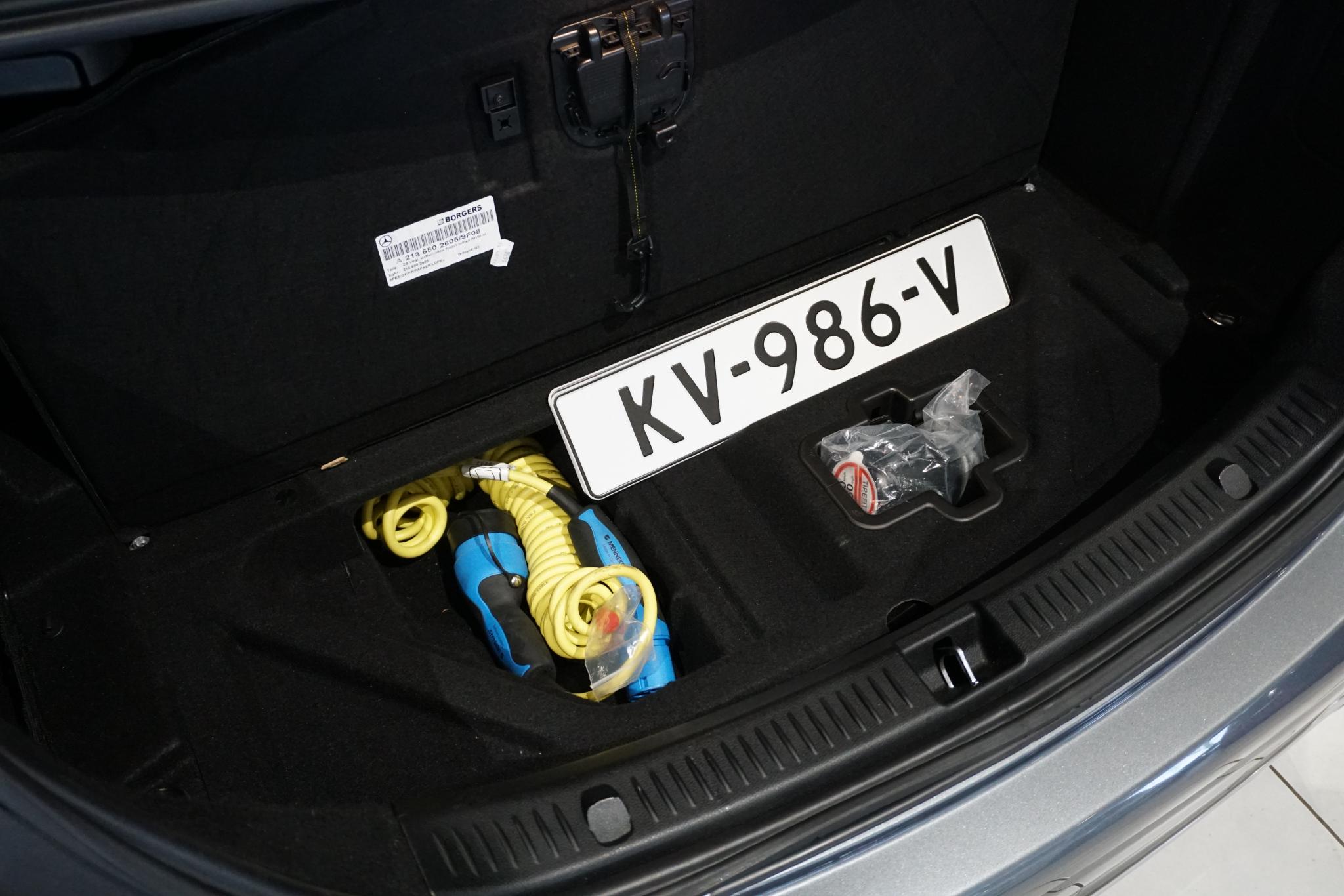 Foto van Mercedes-Benz E 350 E