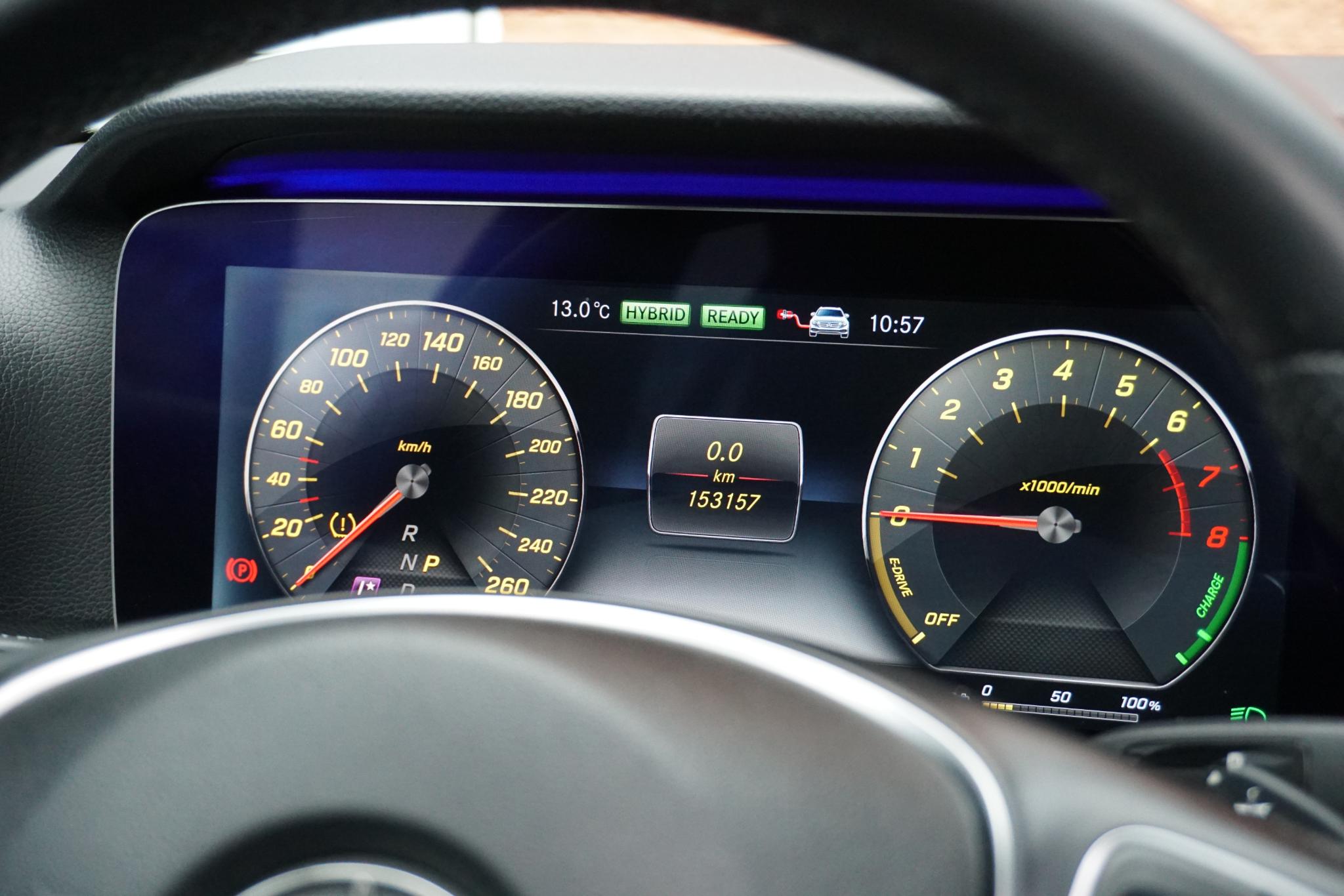 Foto van Mercedes-Benz E 350 E