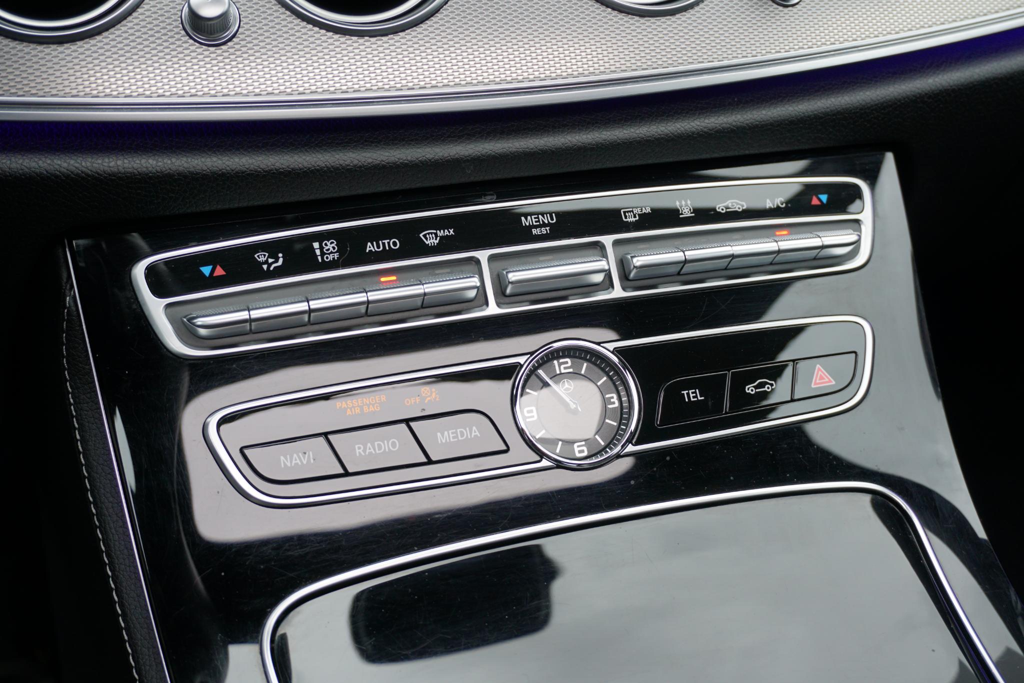 Foto van Mercedes-Benz E 350 E