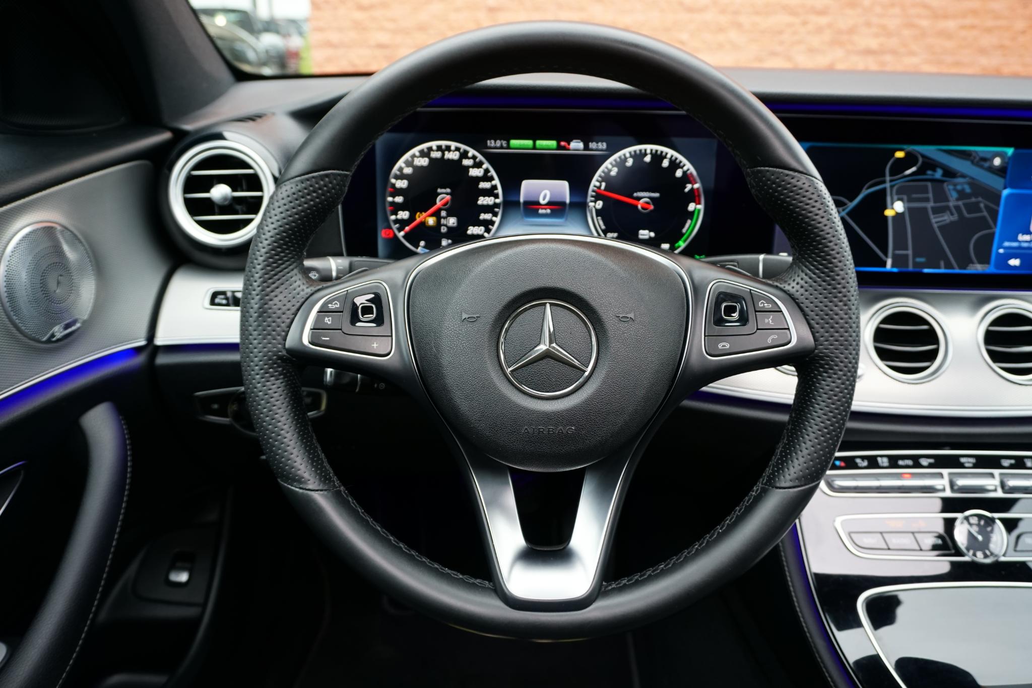 Foto van Mercedes-Benz E 350 E