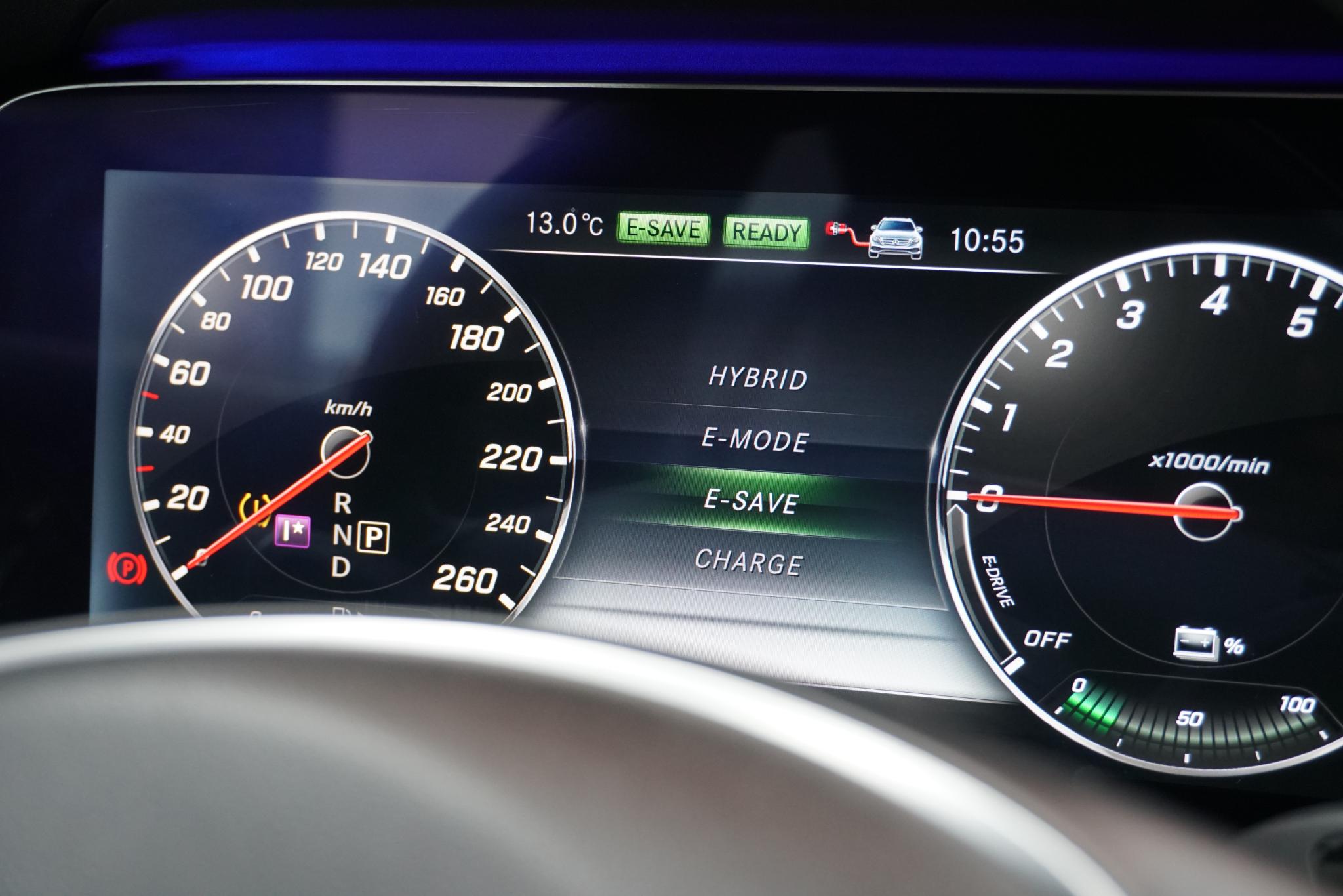 Foto van Mercedes-Benz E 350 E