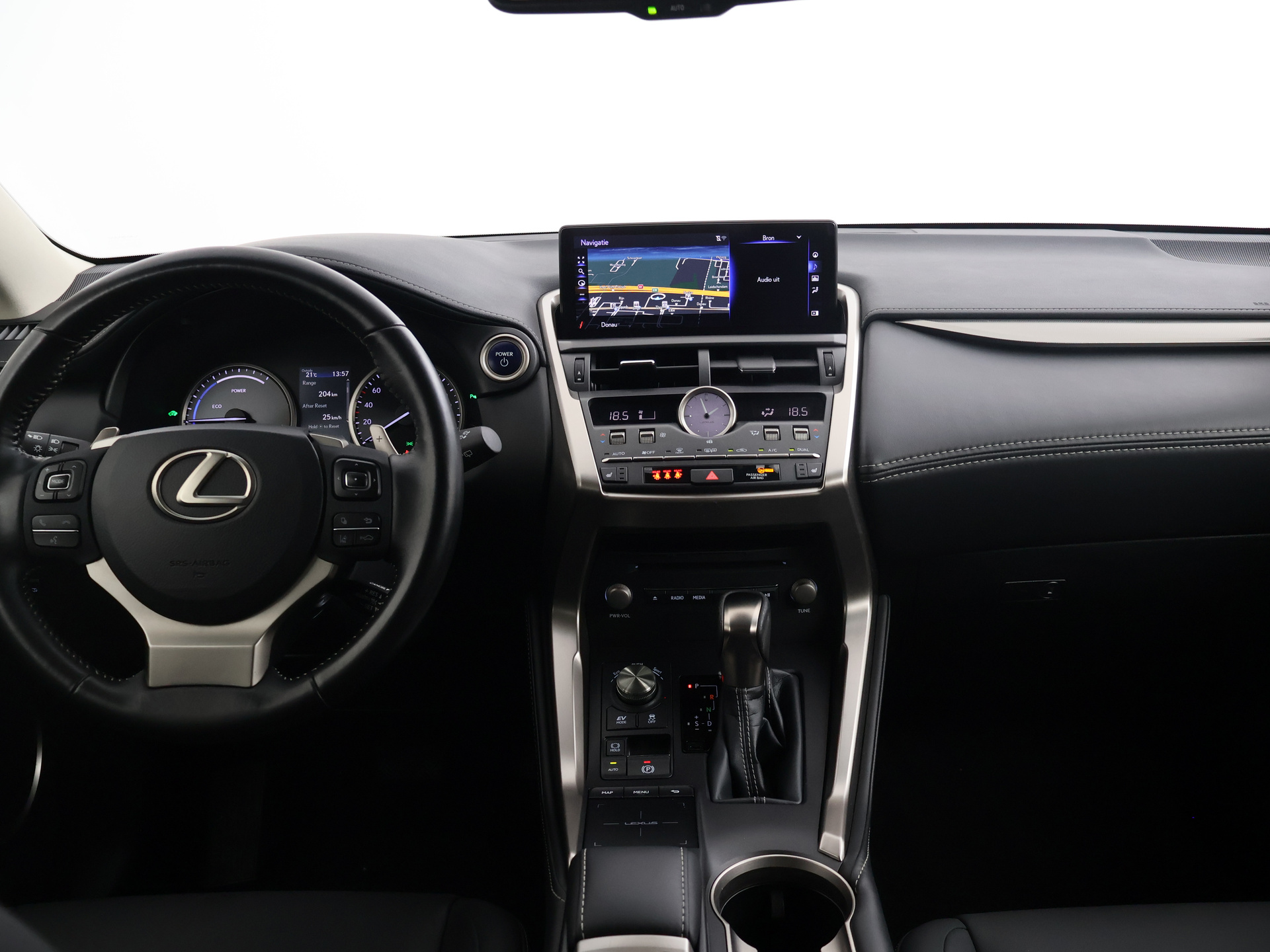 Foto van Lexus Lexus Nx300h