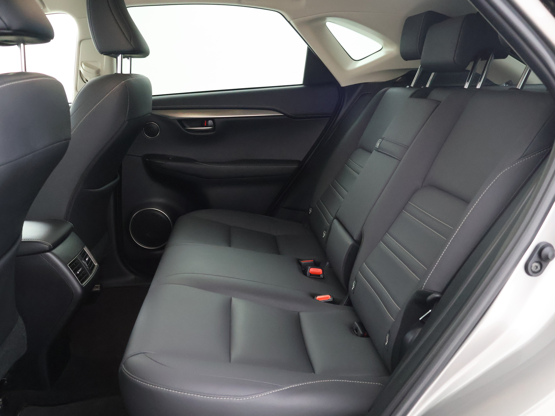 Foto van Lexus Lexus Nx300h