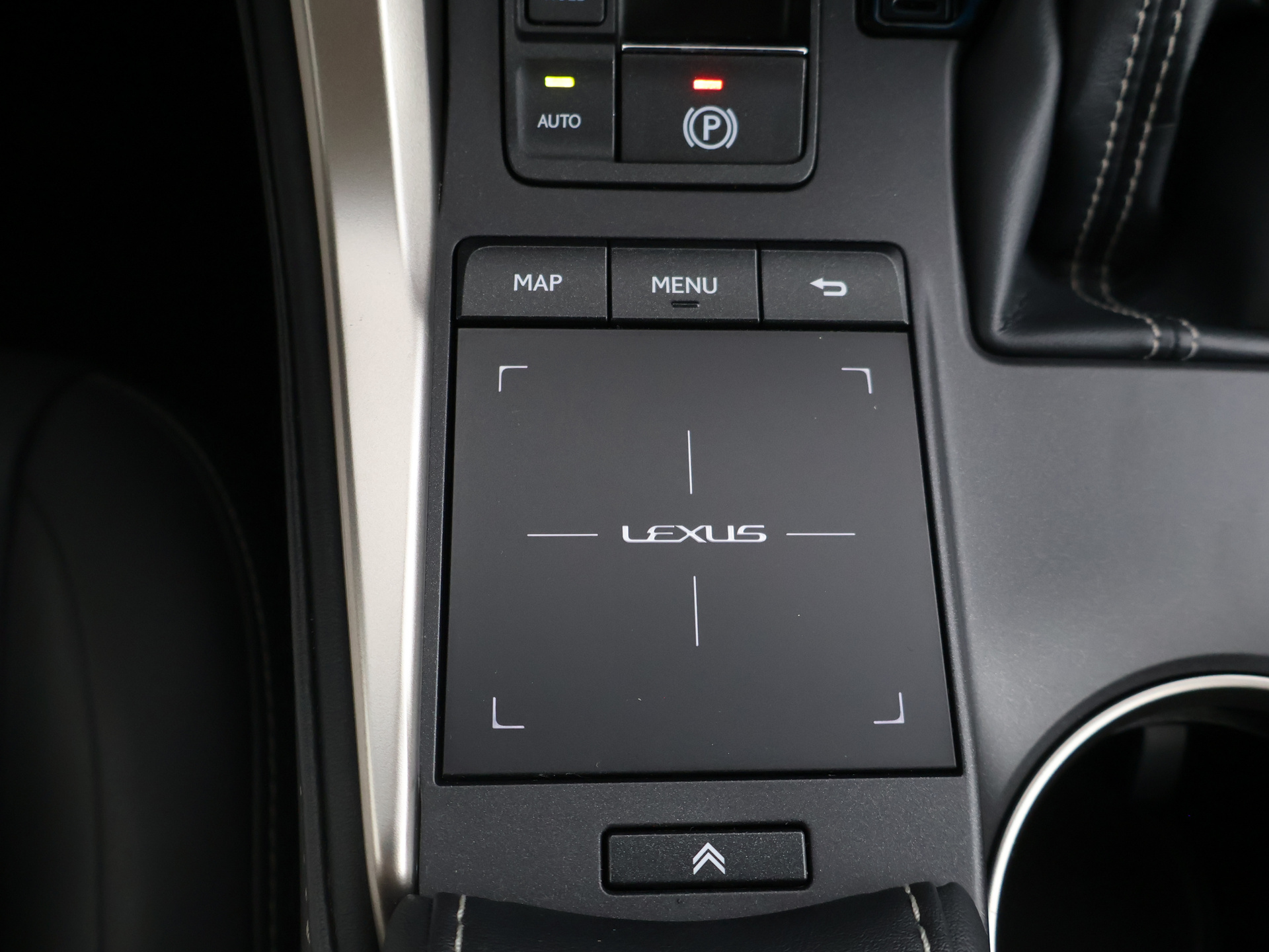 Foto van Lexus Lexus Nx300h