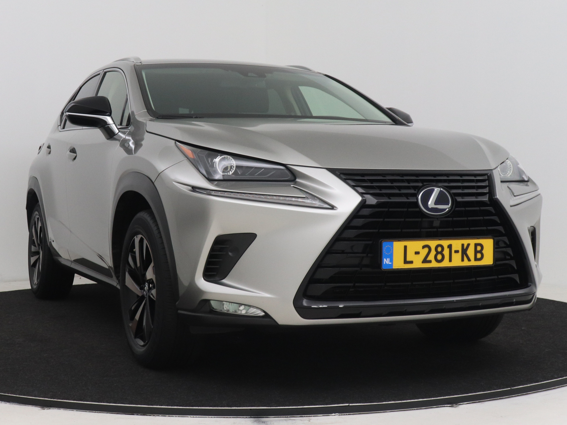 Foto van Lexus Lexus Nx300h
