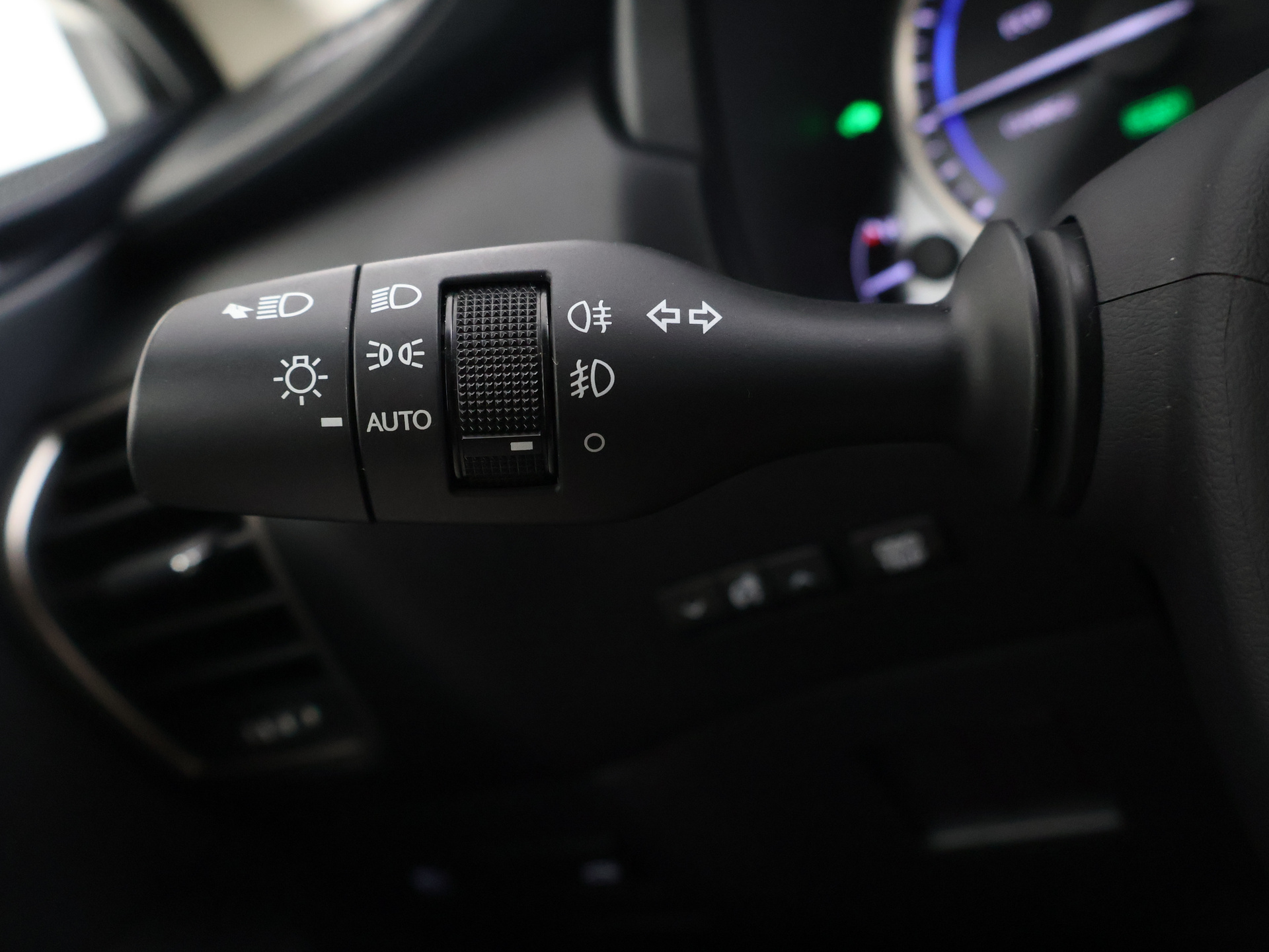 Foto van Lexus Lexus Nx300h
