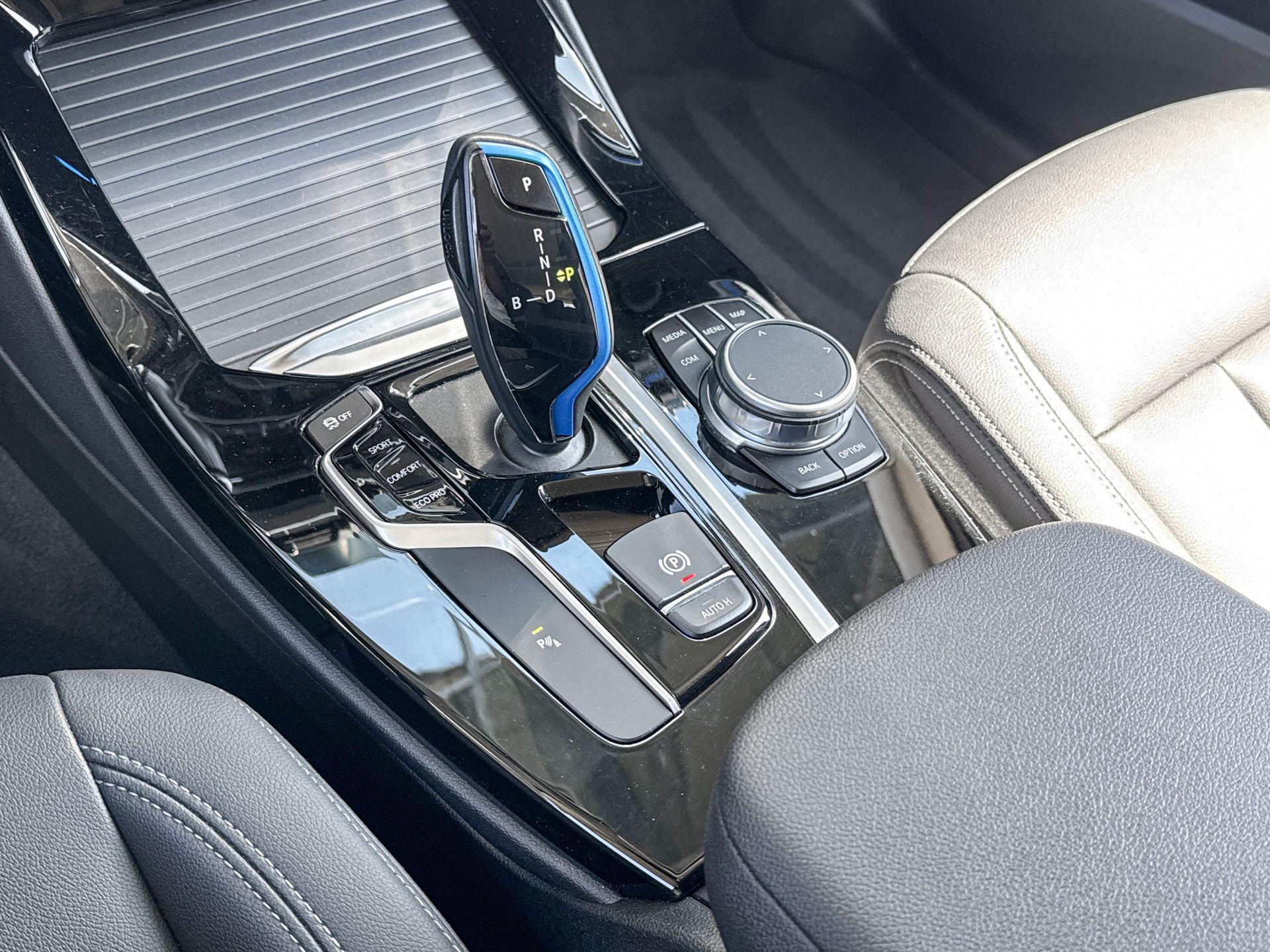 Foto van BMW Ix3