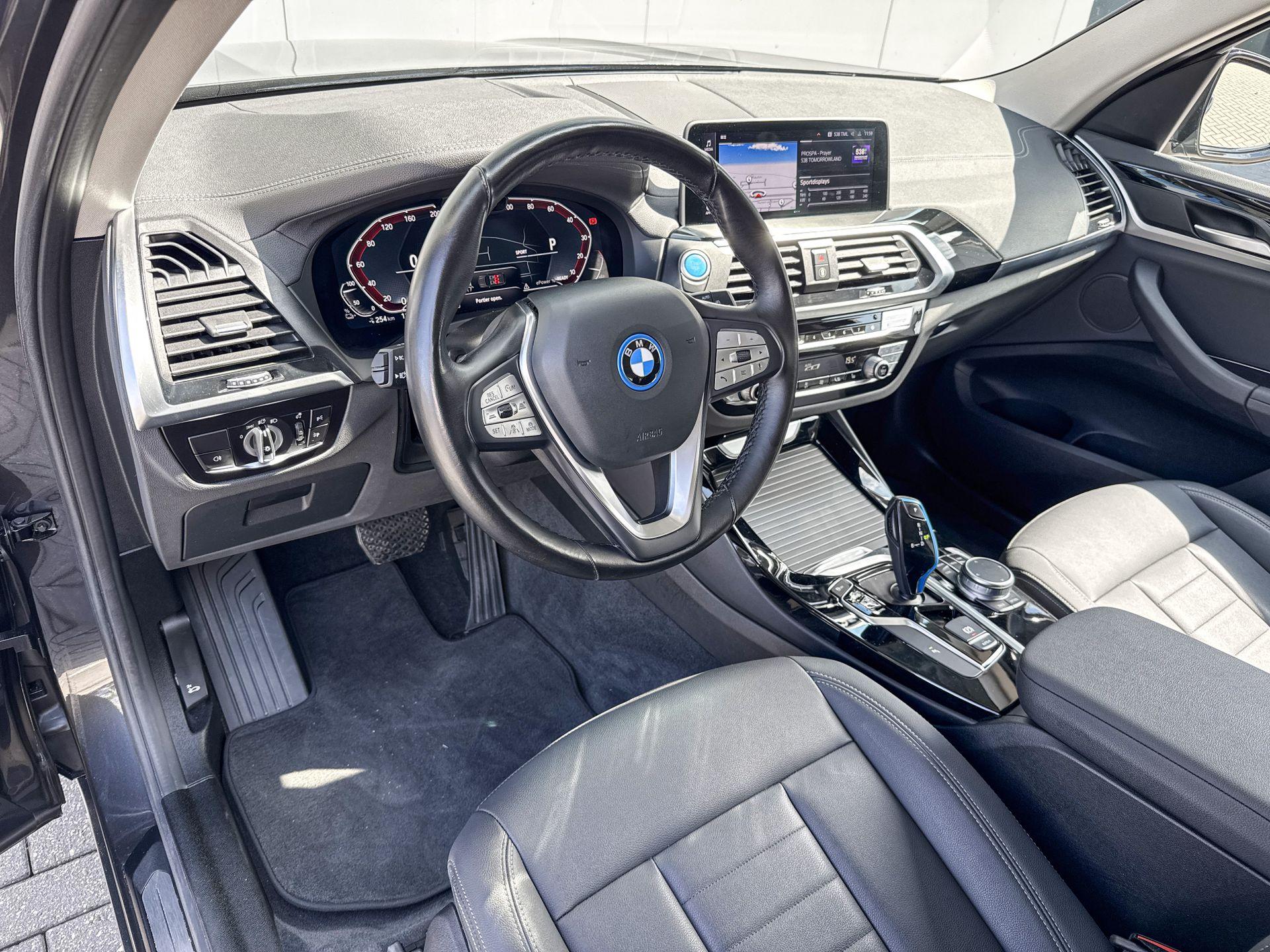 Foto van BMW Ix3