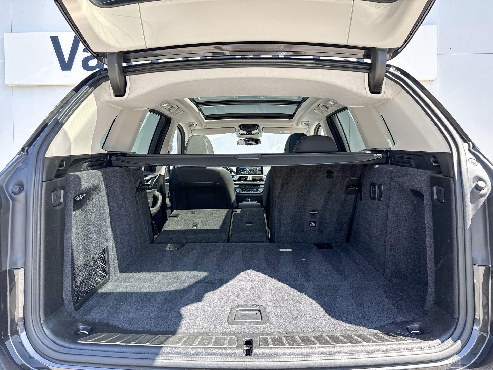 Foto van BMW Ix3