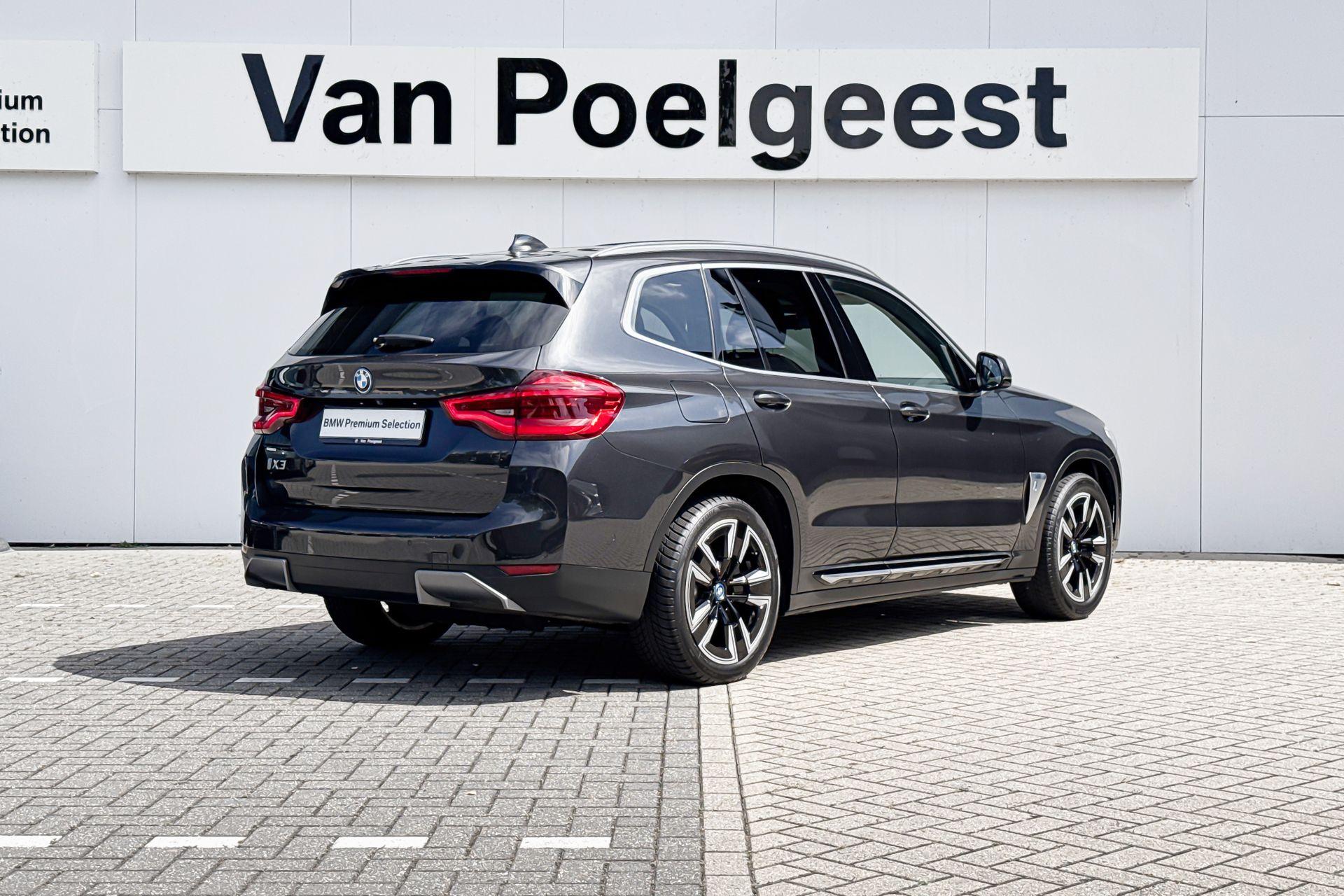 Foto van BMW Ix3